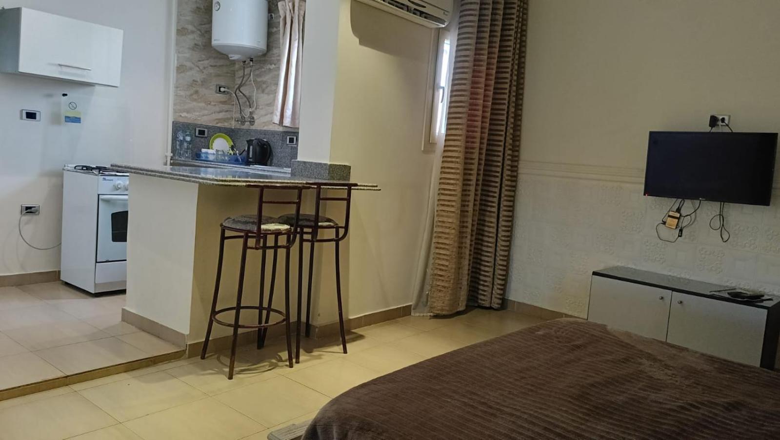 One-Bedroom Apartment Families Only