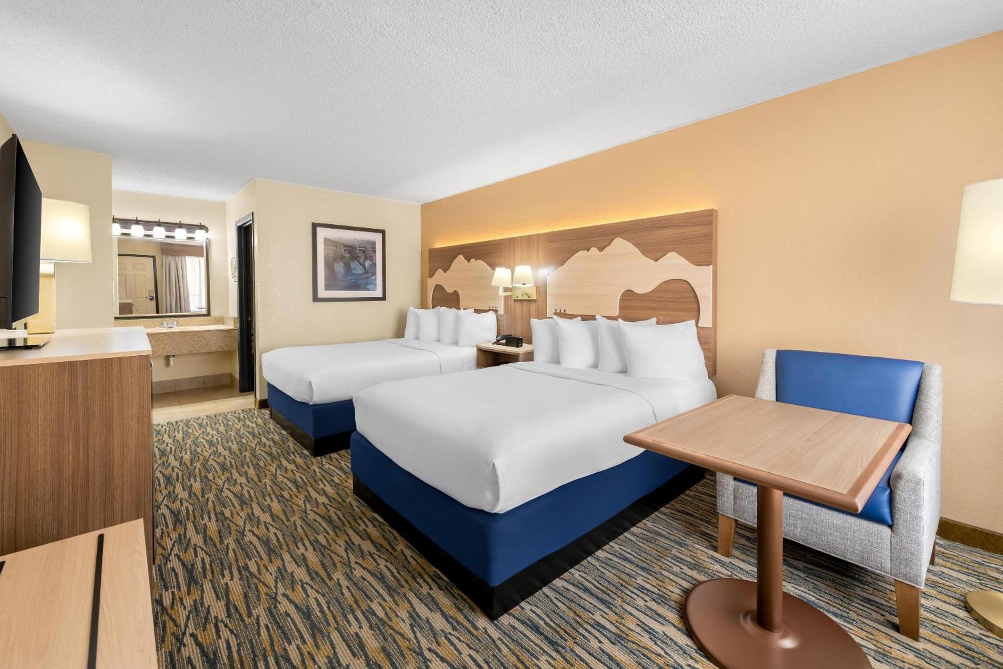 Double Room Two Double Beds