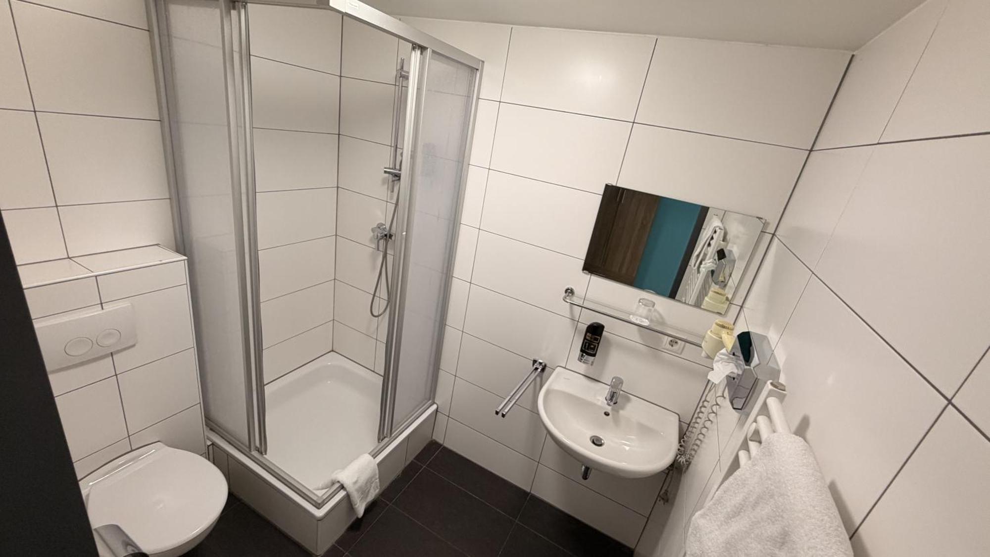 Single Room Shower