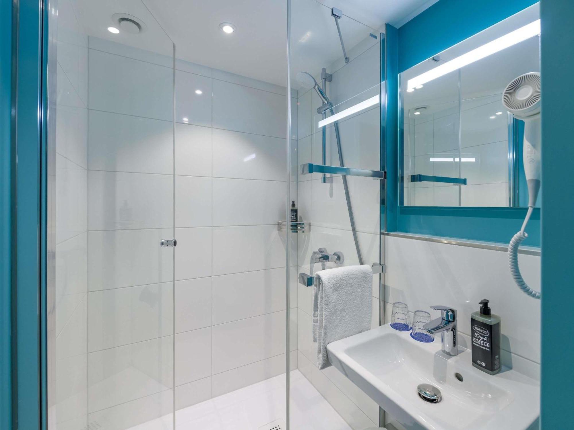 Compact Double