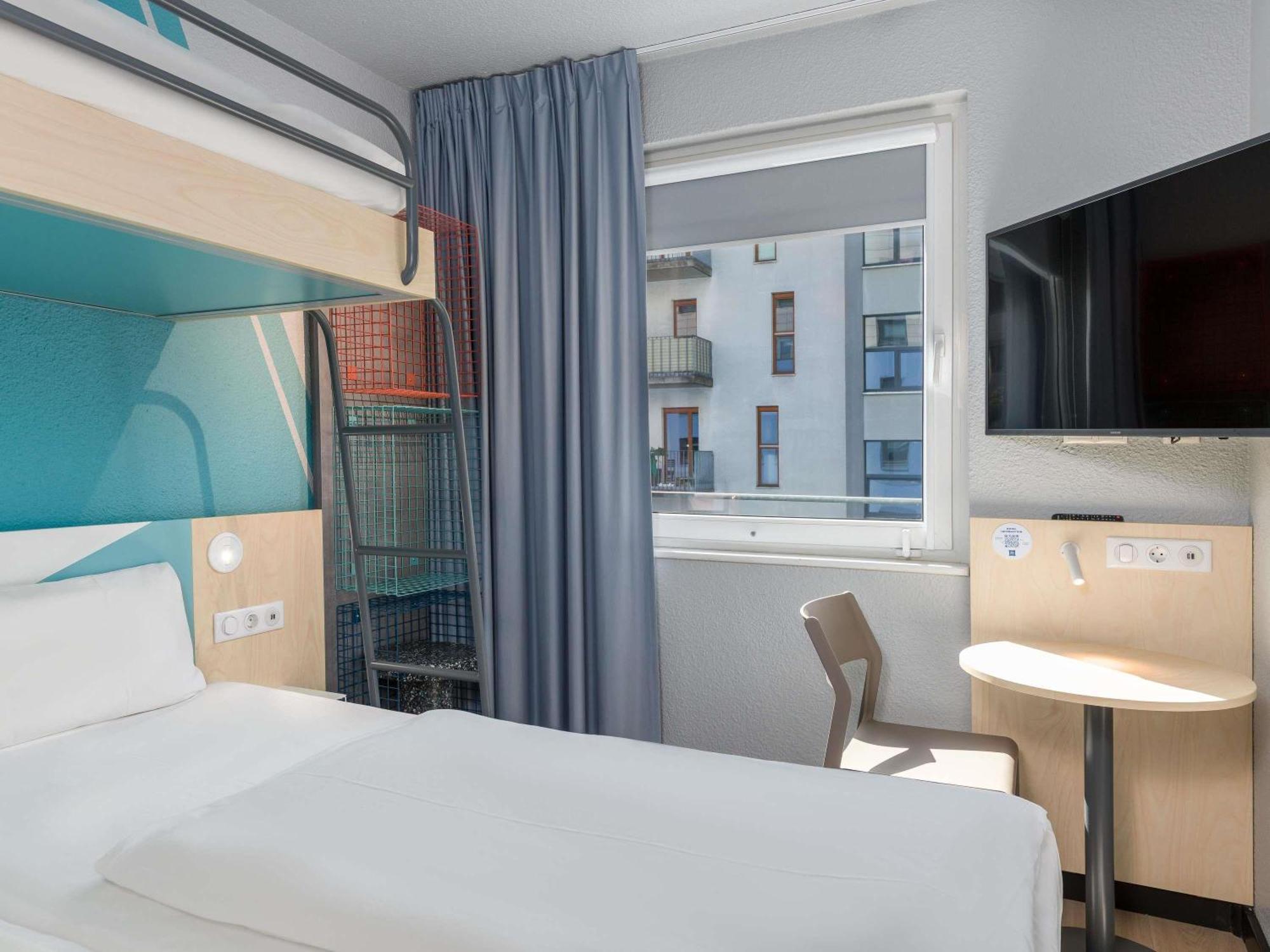 Basic Triple Room