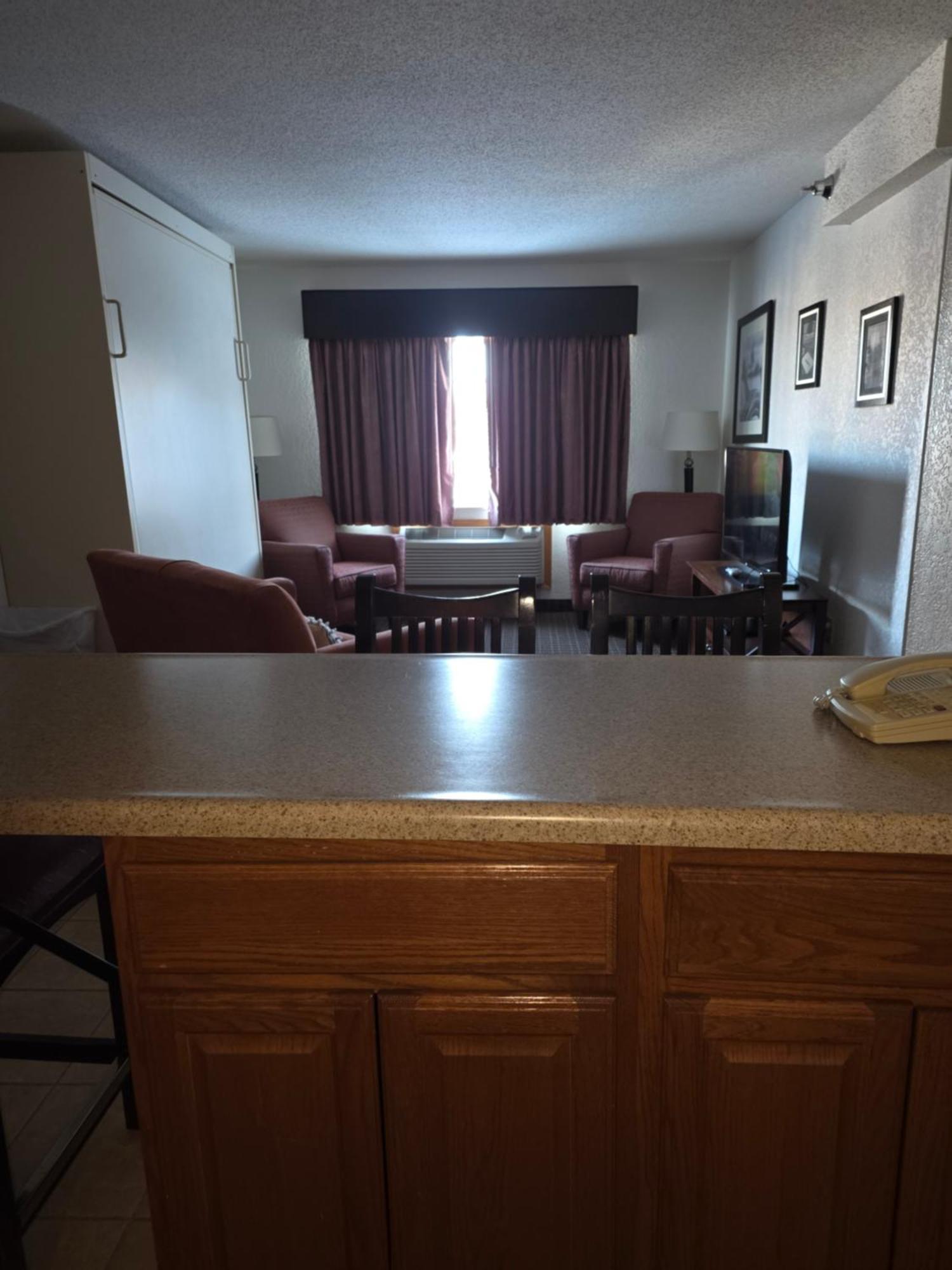 Standard Double Suite