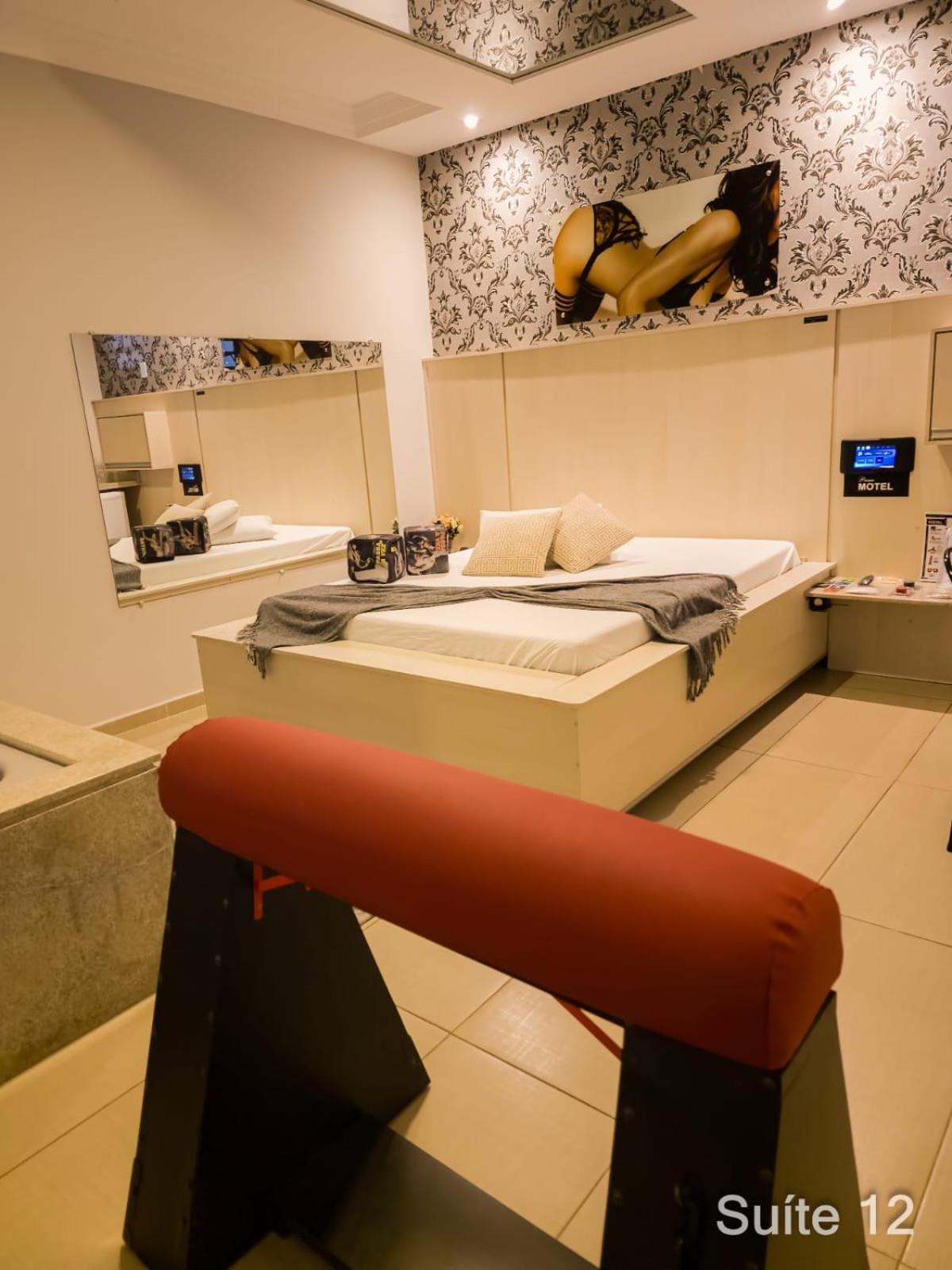 Studio Spa Bath