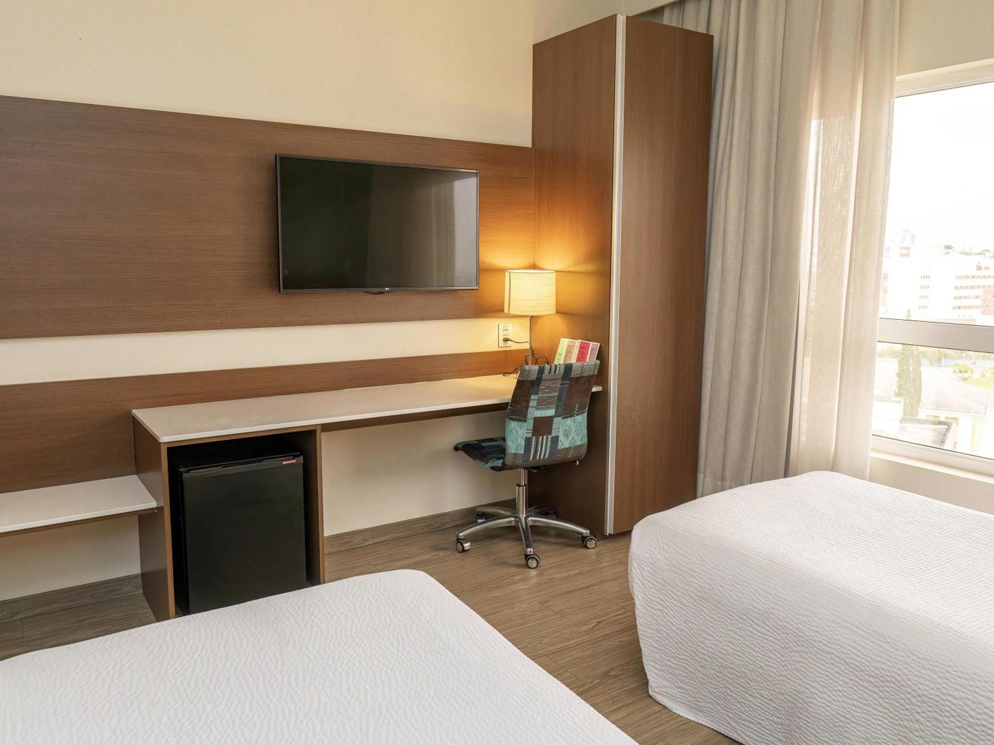 Standard Apartment Twin Beds
