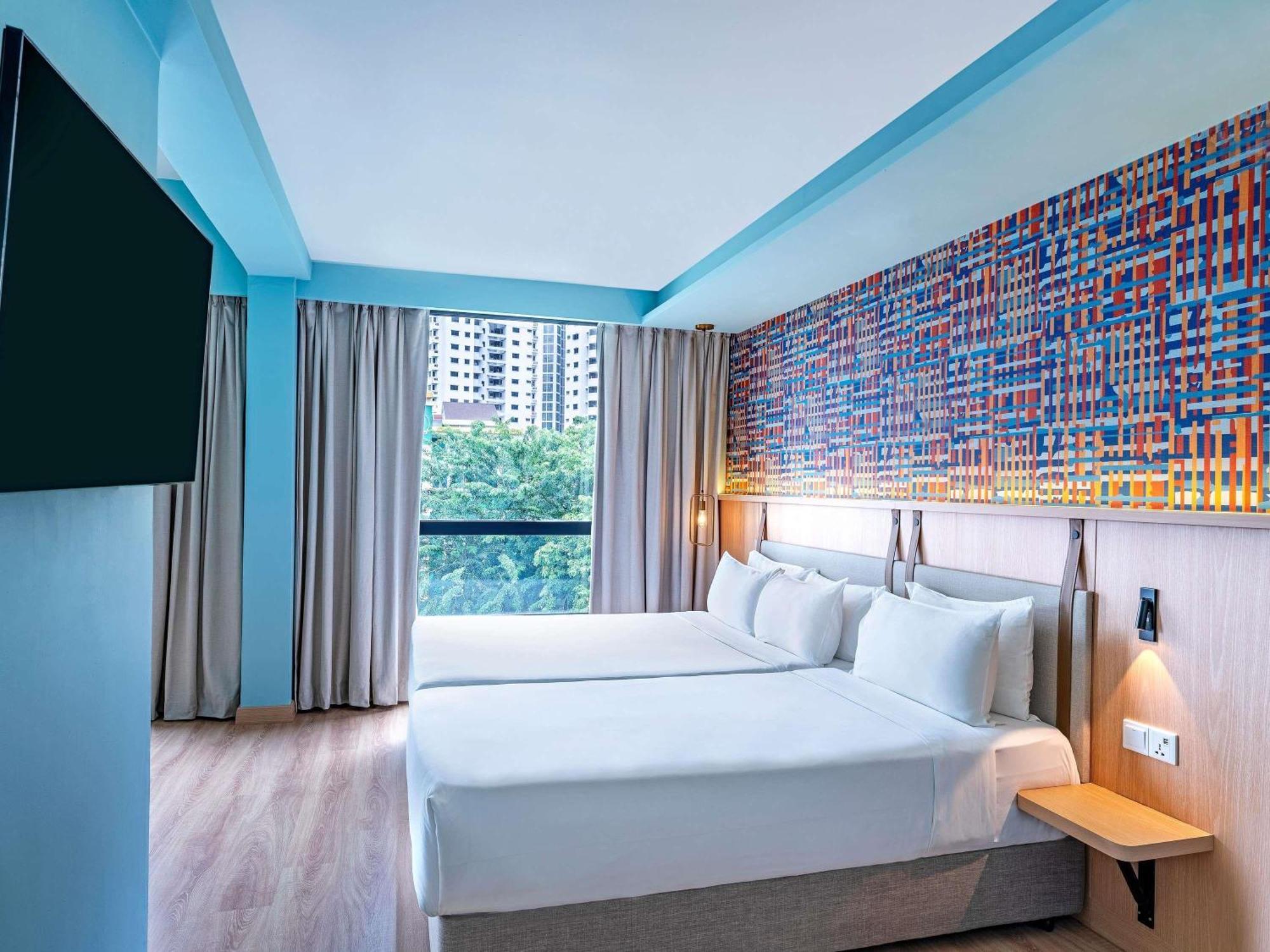 Superior Queen Room Single Bed
