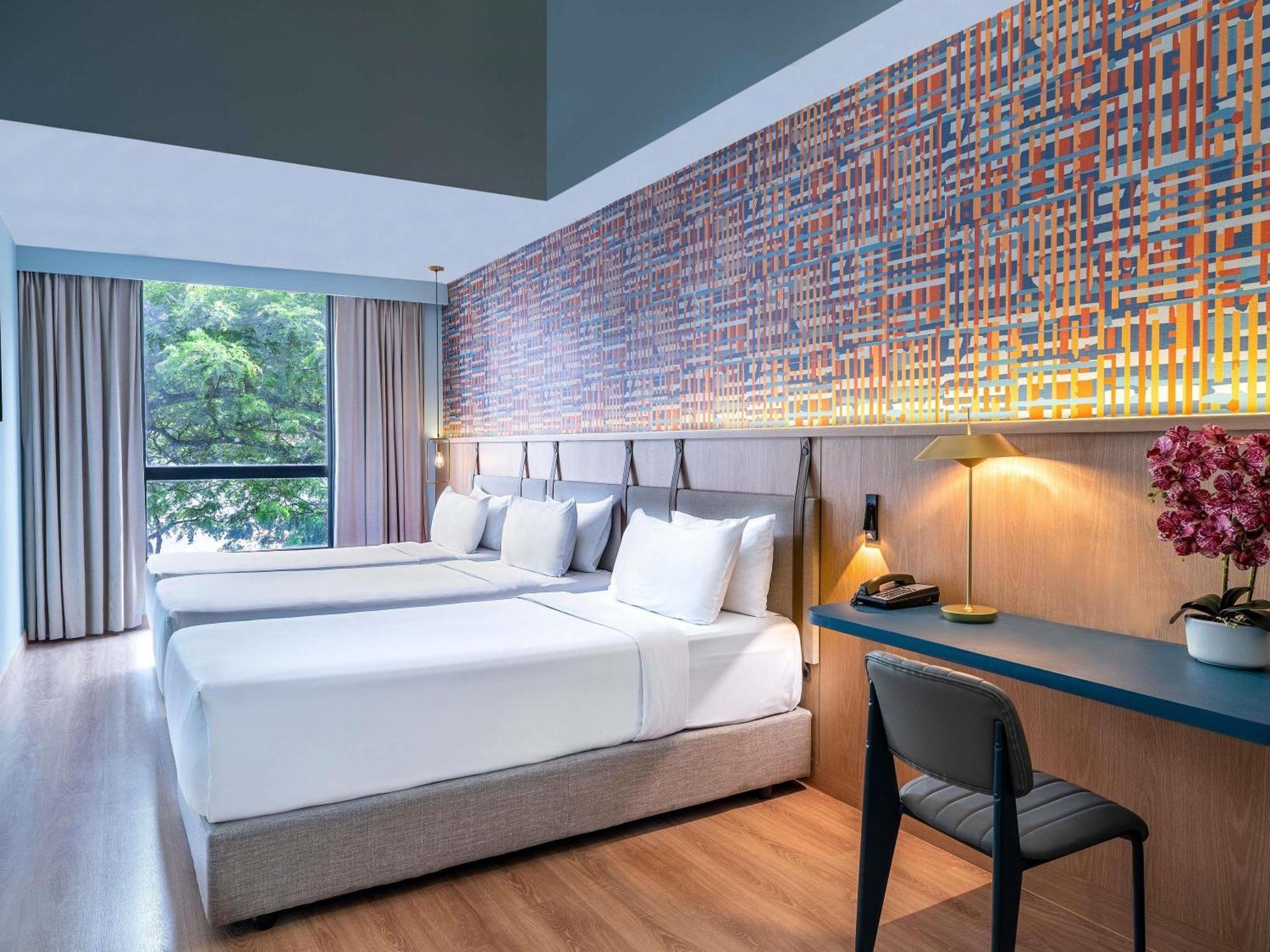 Superior Room Three Single Beds