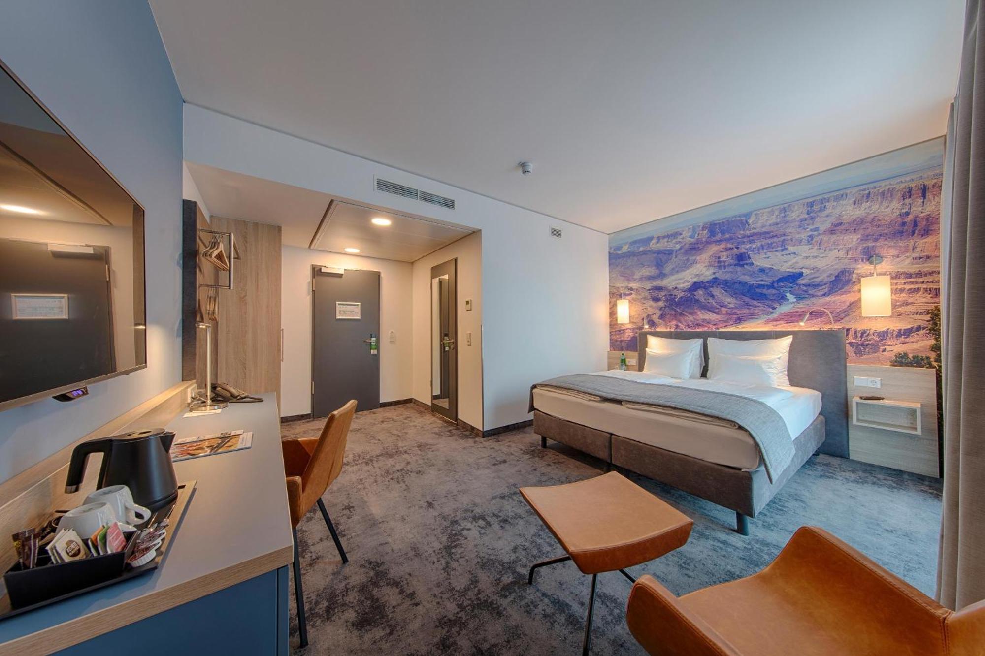 Larger Comfort King Room
