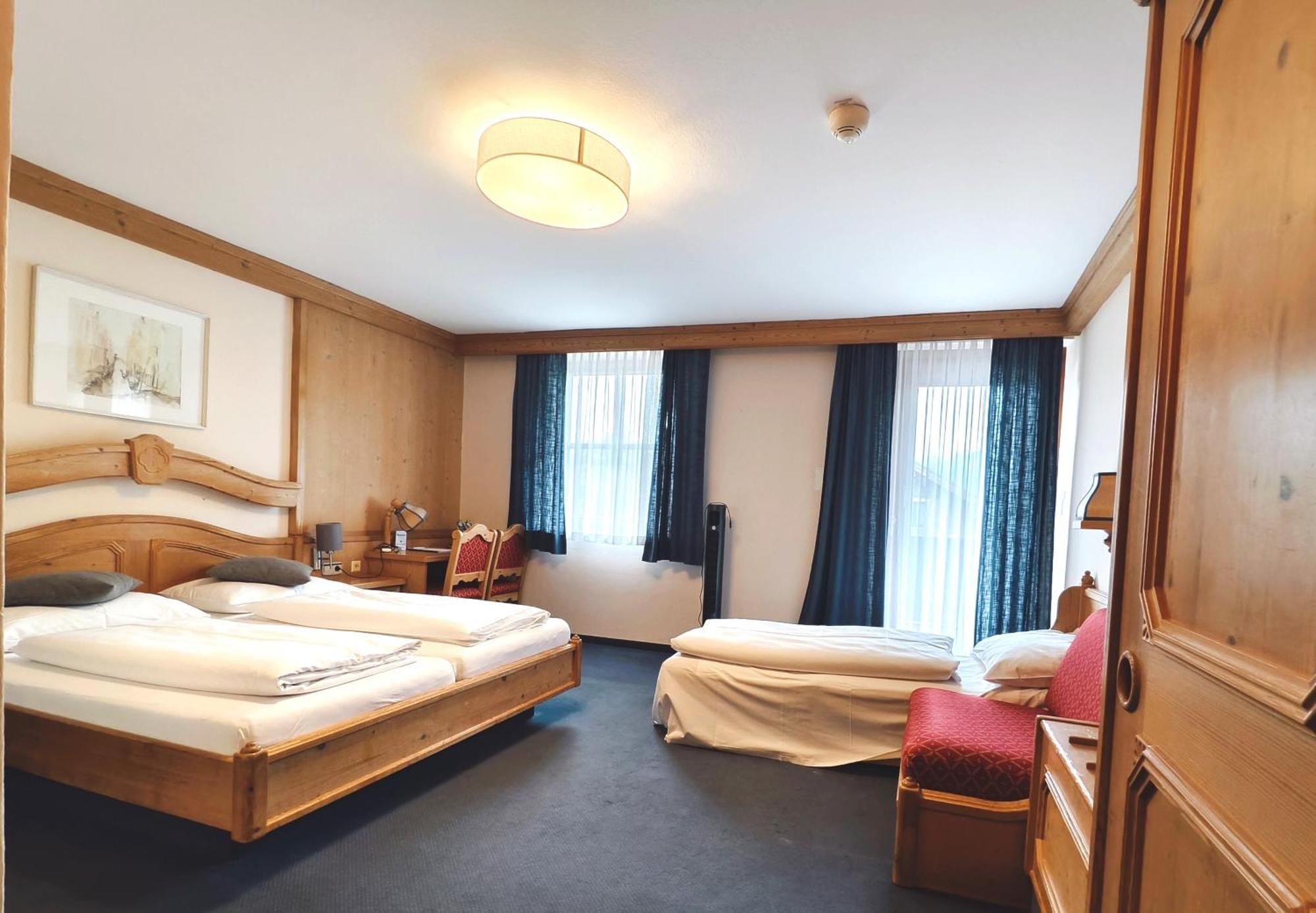 Comfort Triple Room