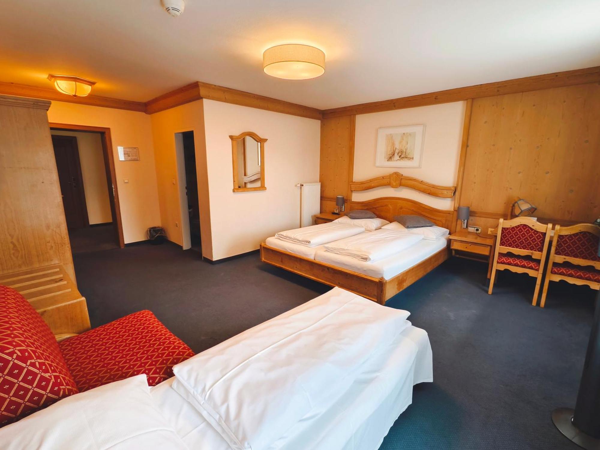 Comfort Triple Room