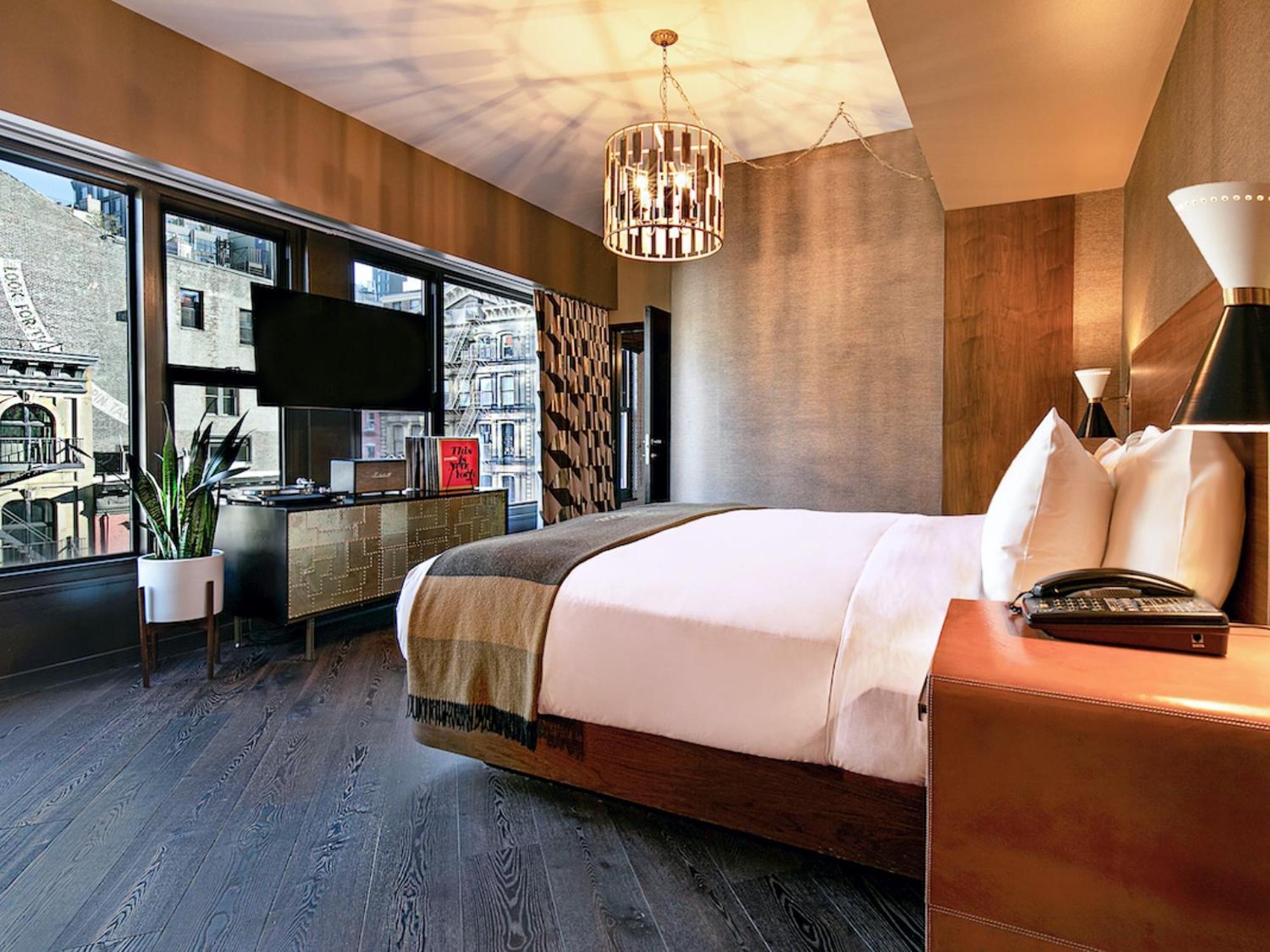 Studio King Room