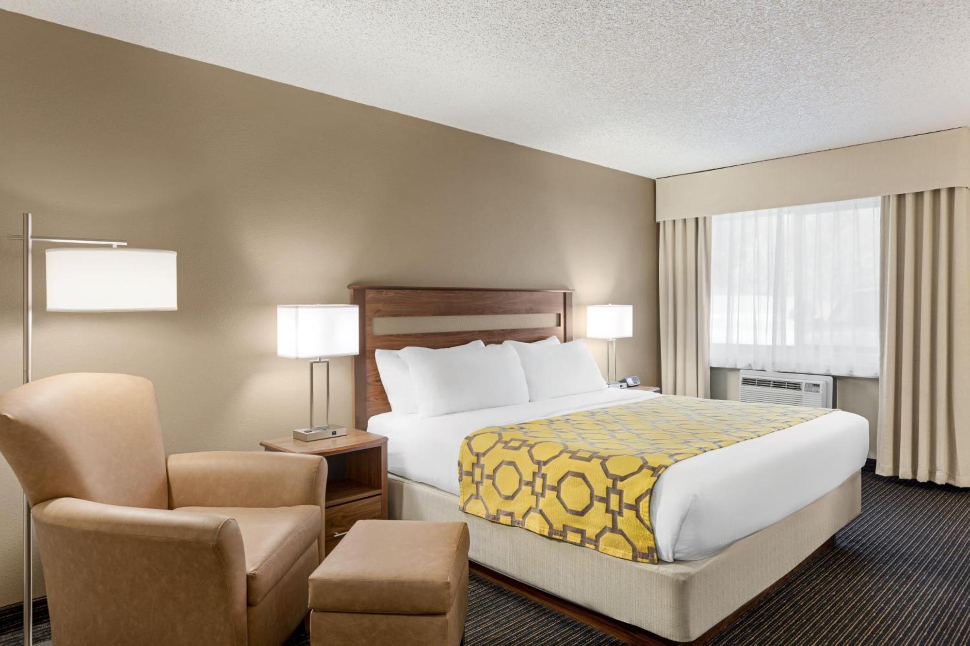 Queen Room Non-Smoking