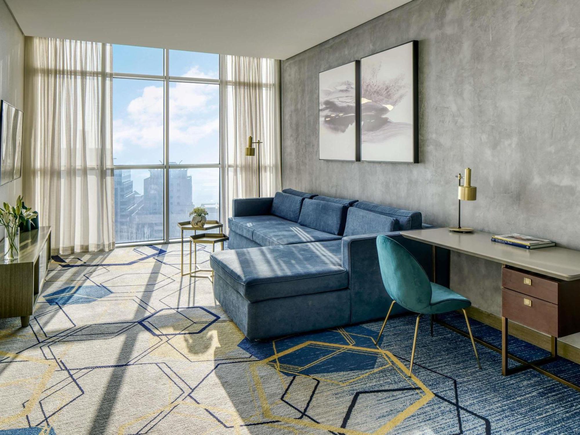 Executive King Suite City View
