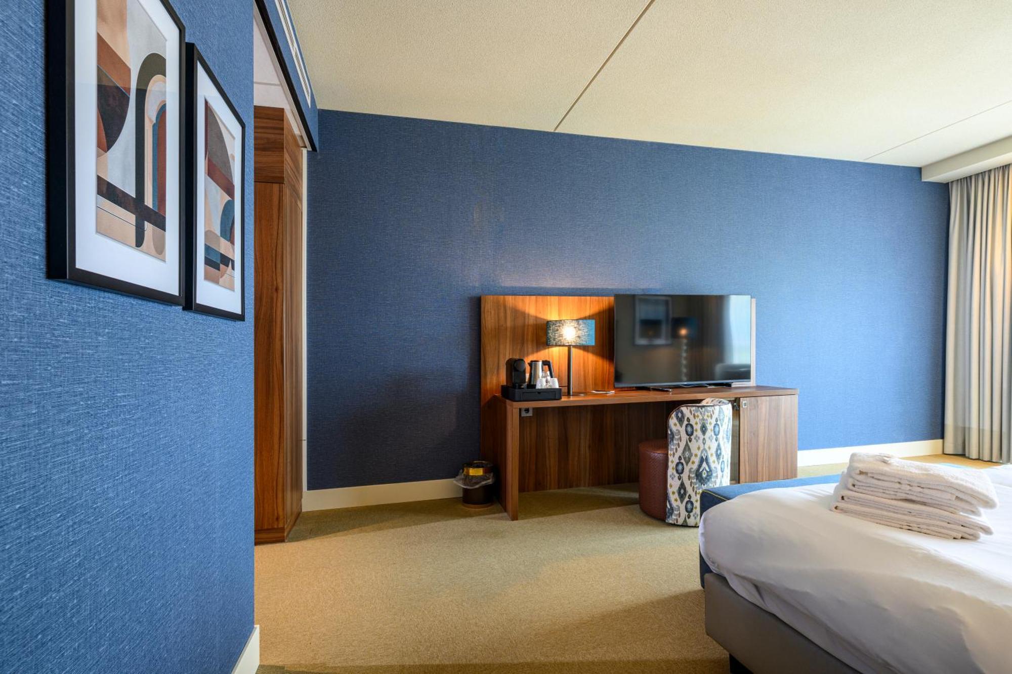 Superior Deluxe Double or Twin Room