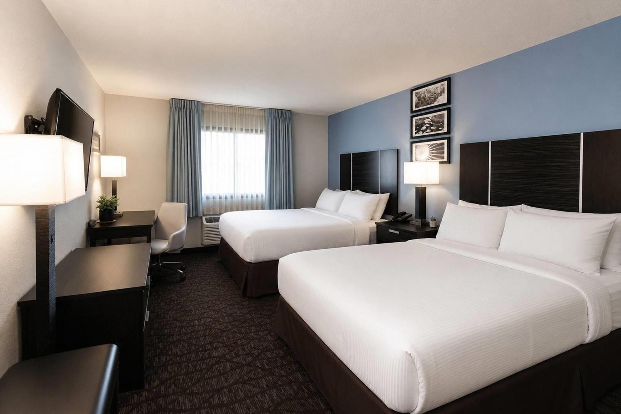 Deluxe Queen Room Two Queen Beds Non-Smoking
