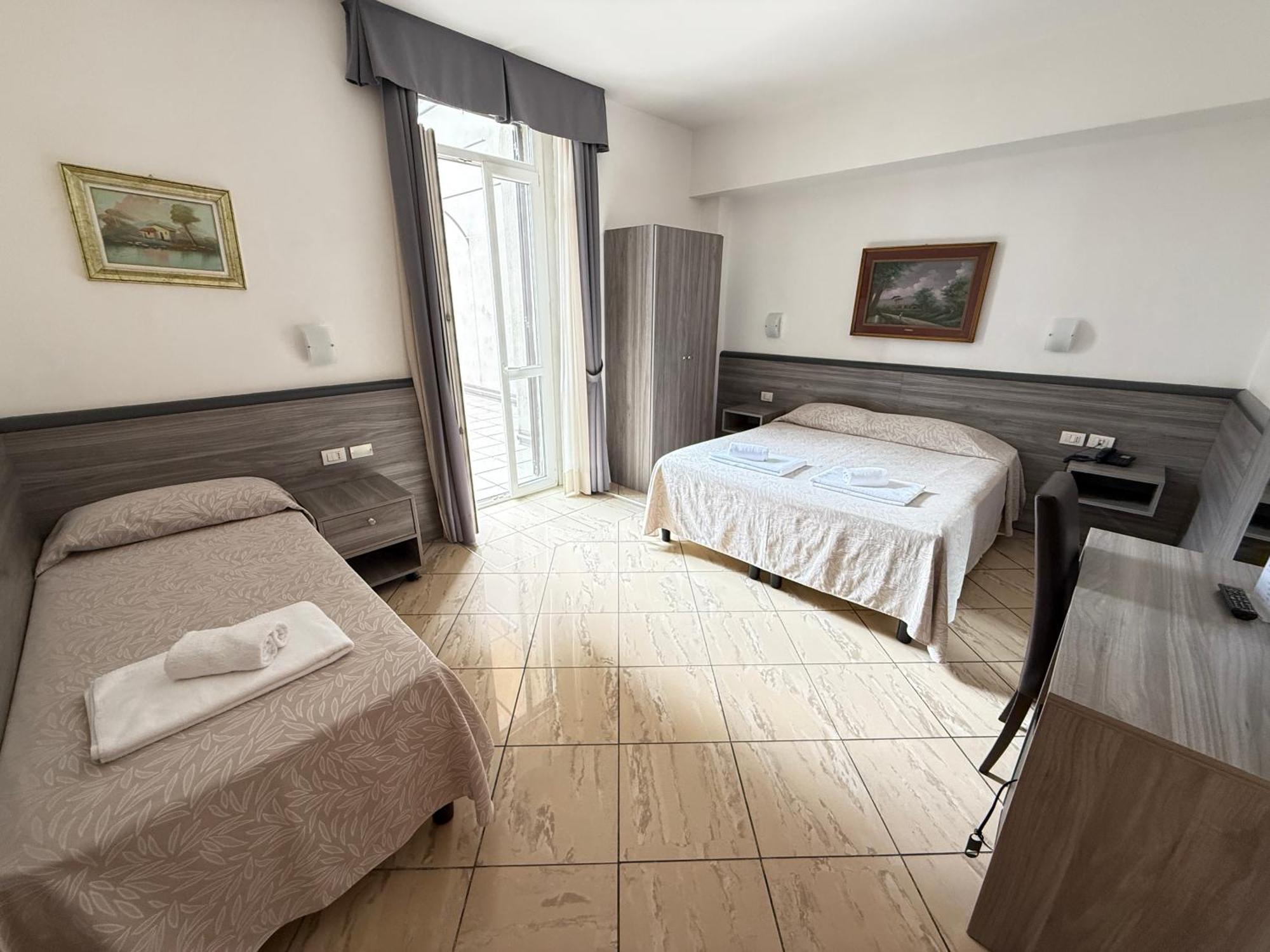 Triple Room Terrace