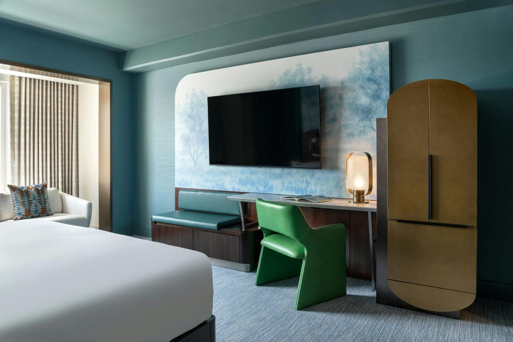Standard King Room