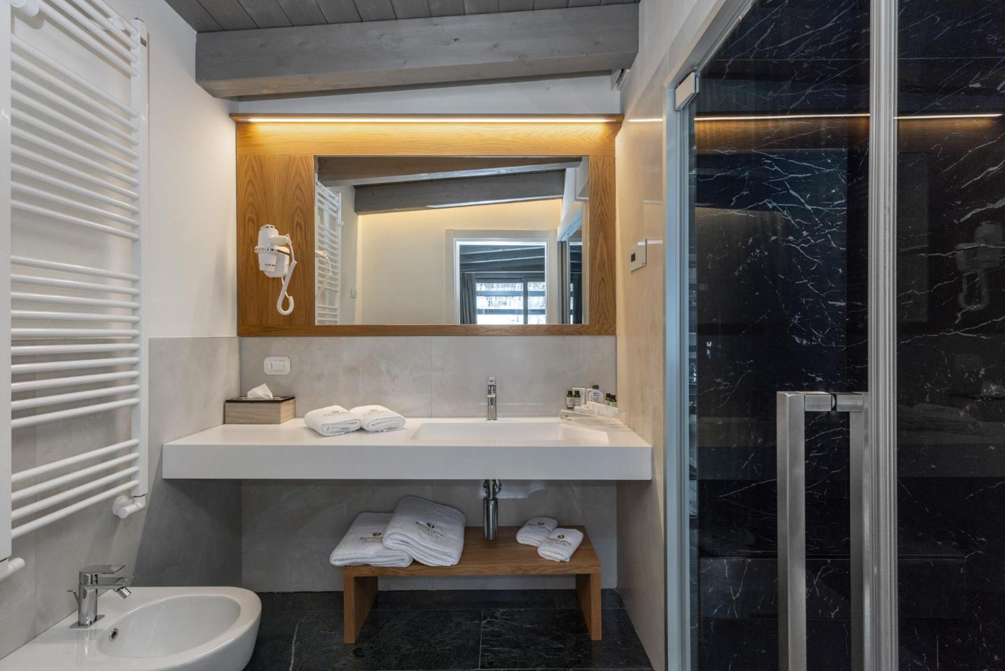 Suite Spa Bath