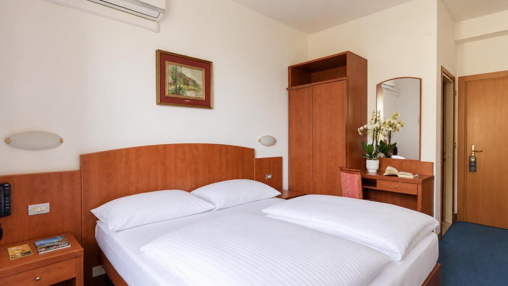 Economy Double or Twin Room