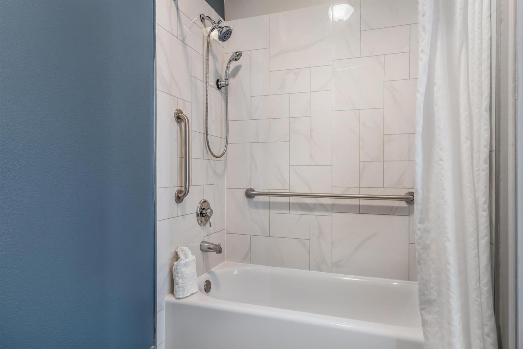 Queen Room Two Queen Beds Disability Access or Bath Tub