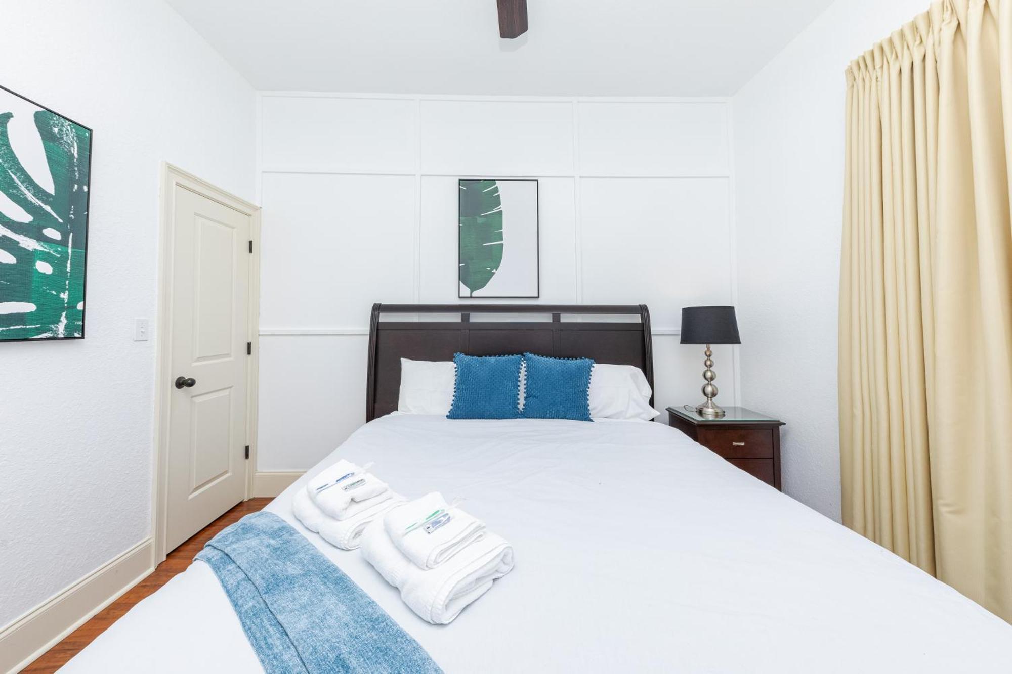 One-Bedroom Apartment Balcony