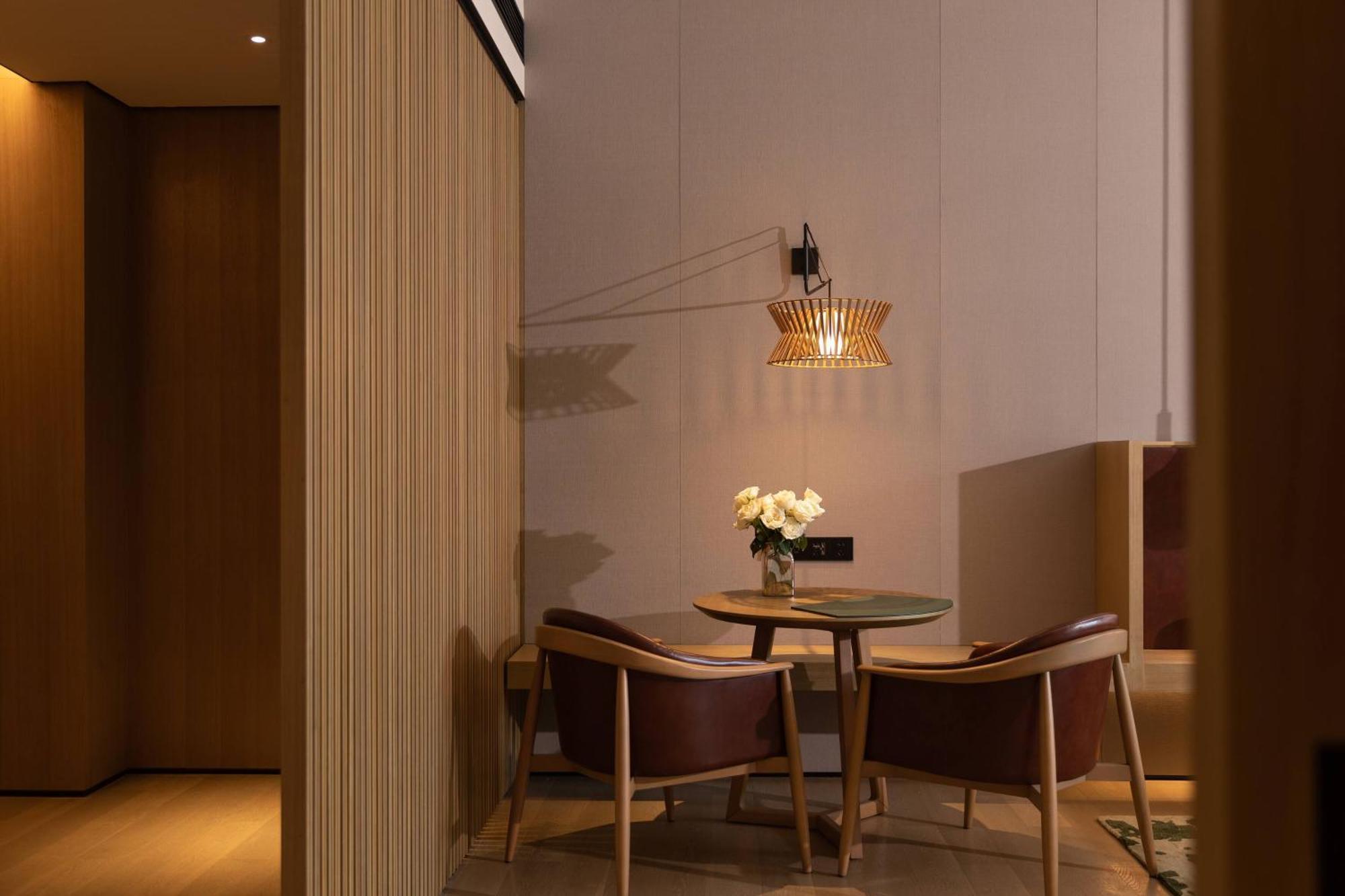 The Level Premium Room