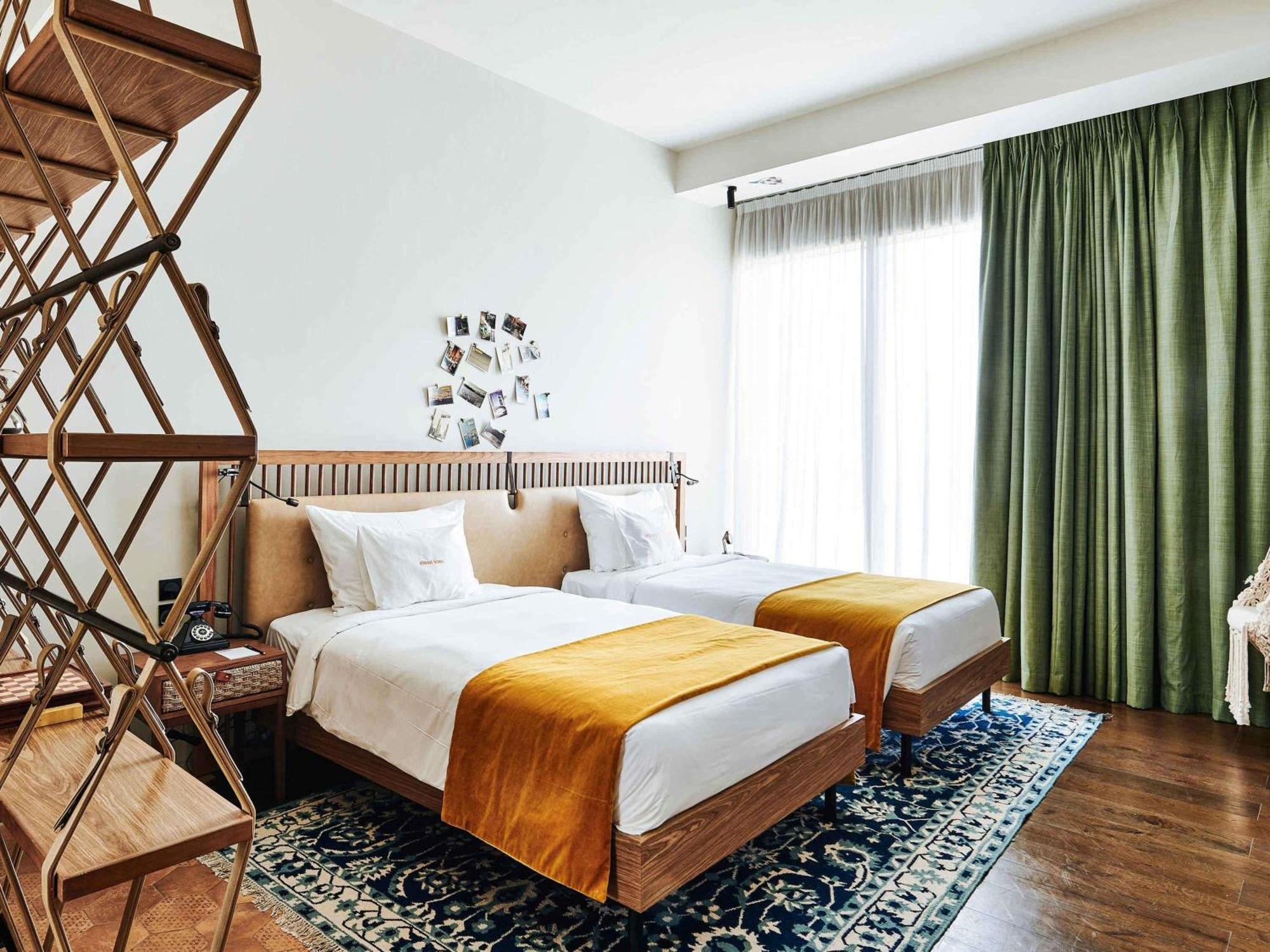 Large Glamping Twin Room