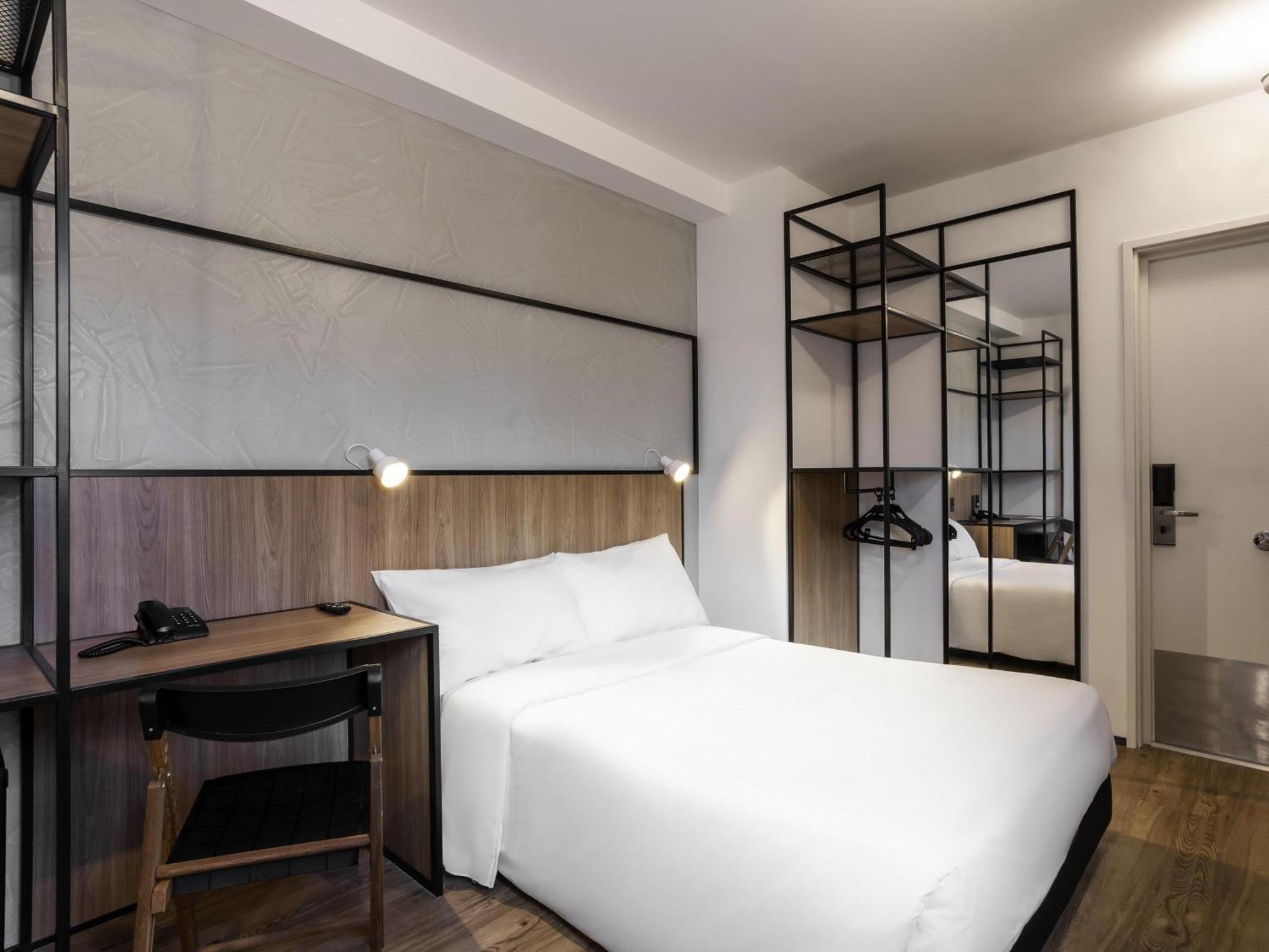 Standard Room Mobility Accessible