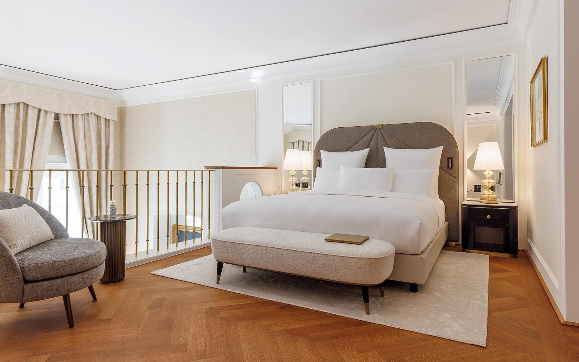 Imperial Gallery Suite Terrace