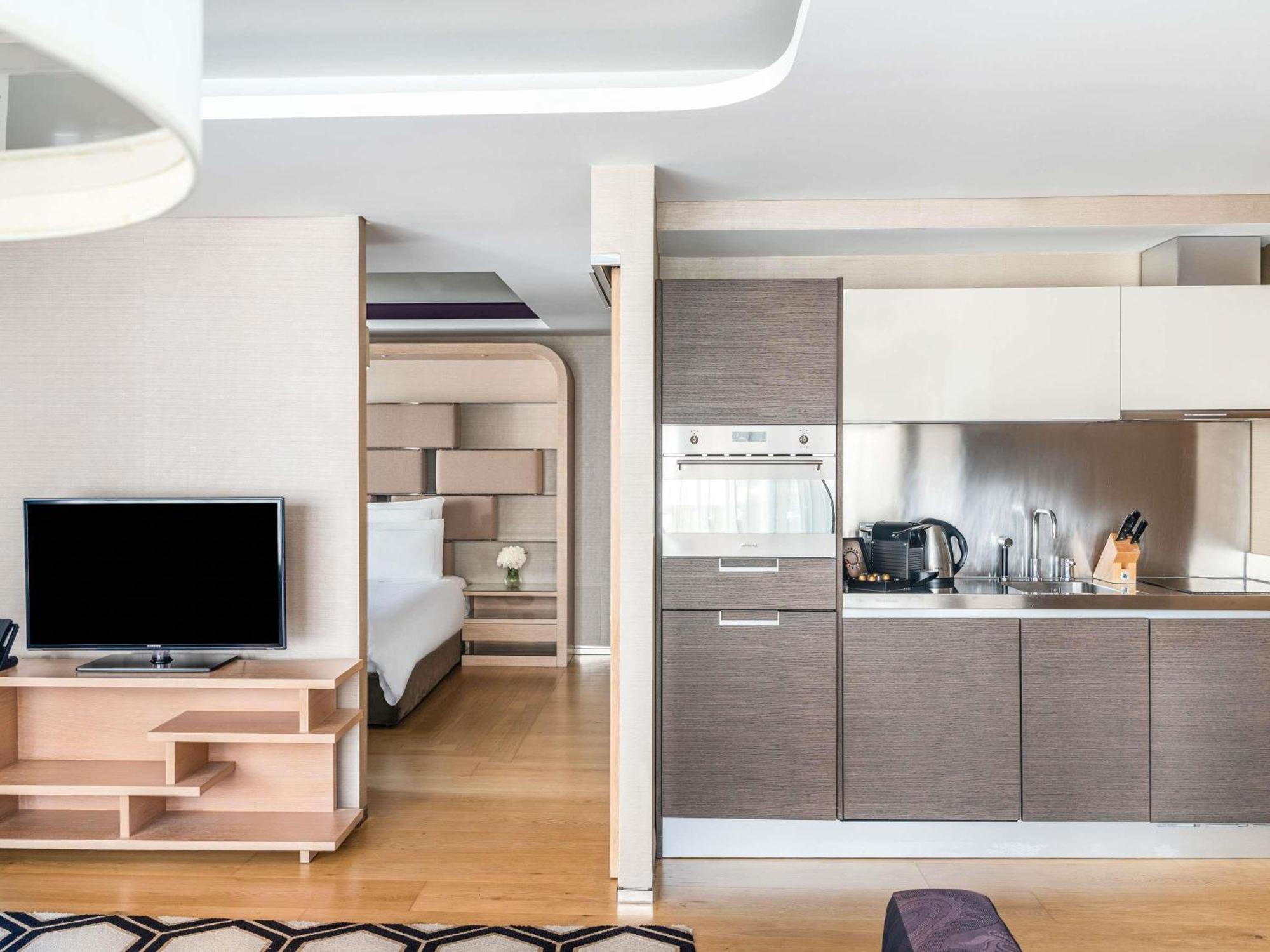 One Bedroom Residence Park Studio