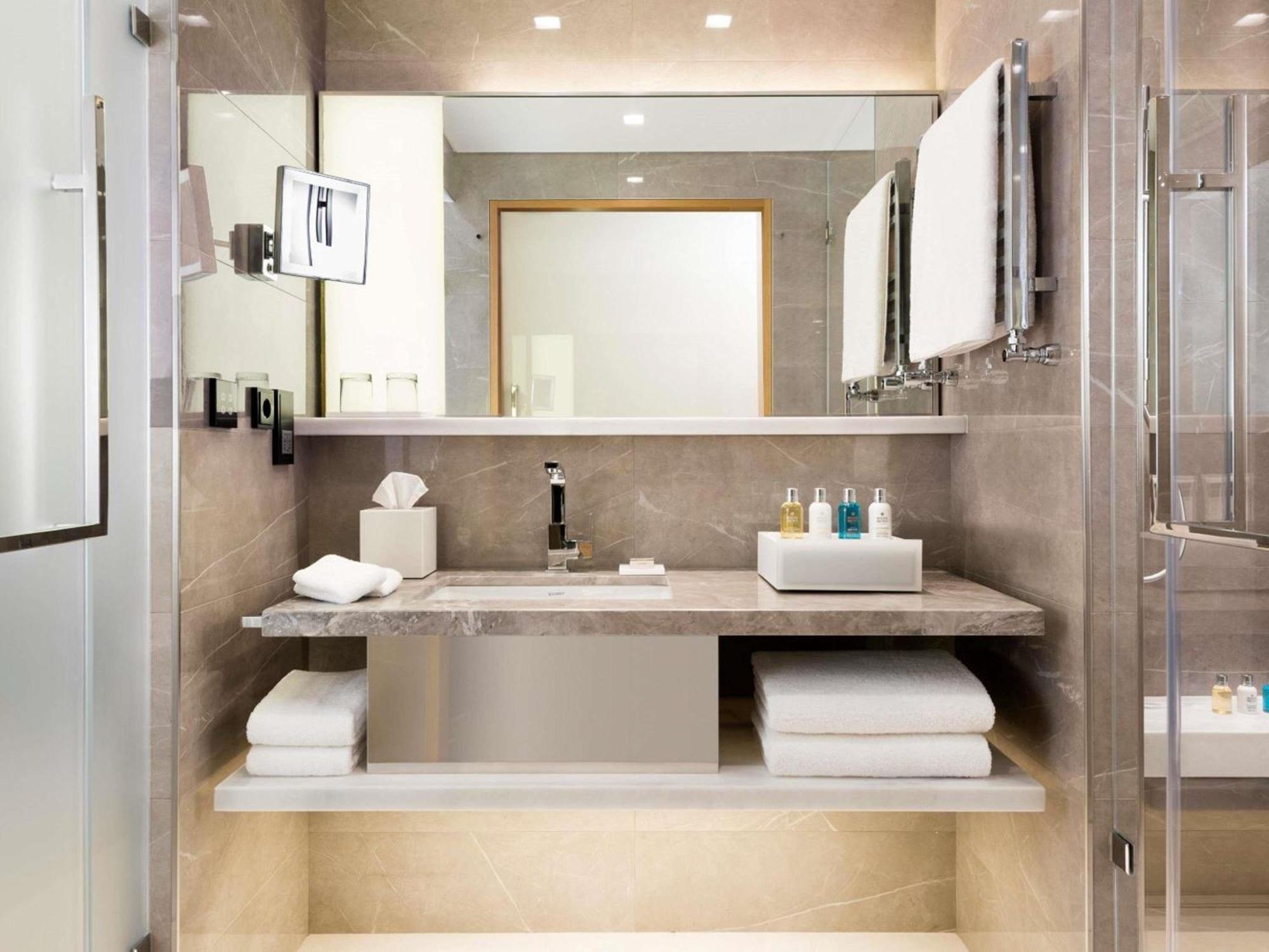 Superior Bosphorus Twin Room