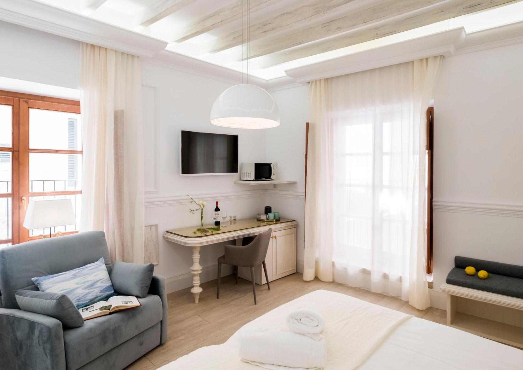 Twin Room City View