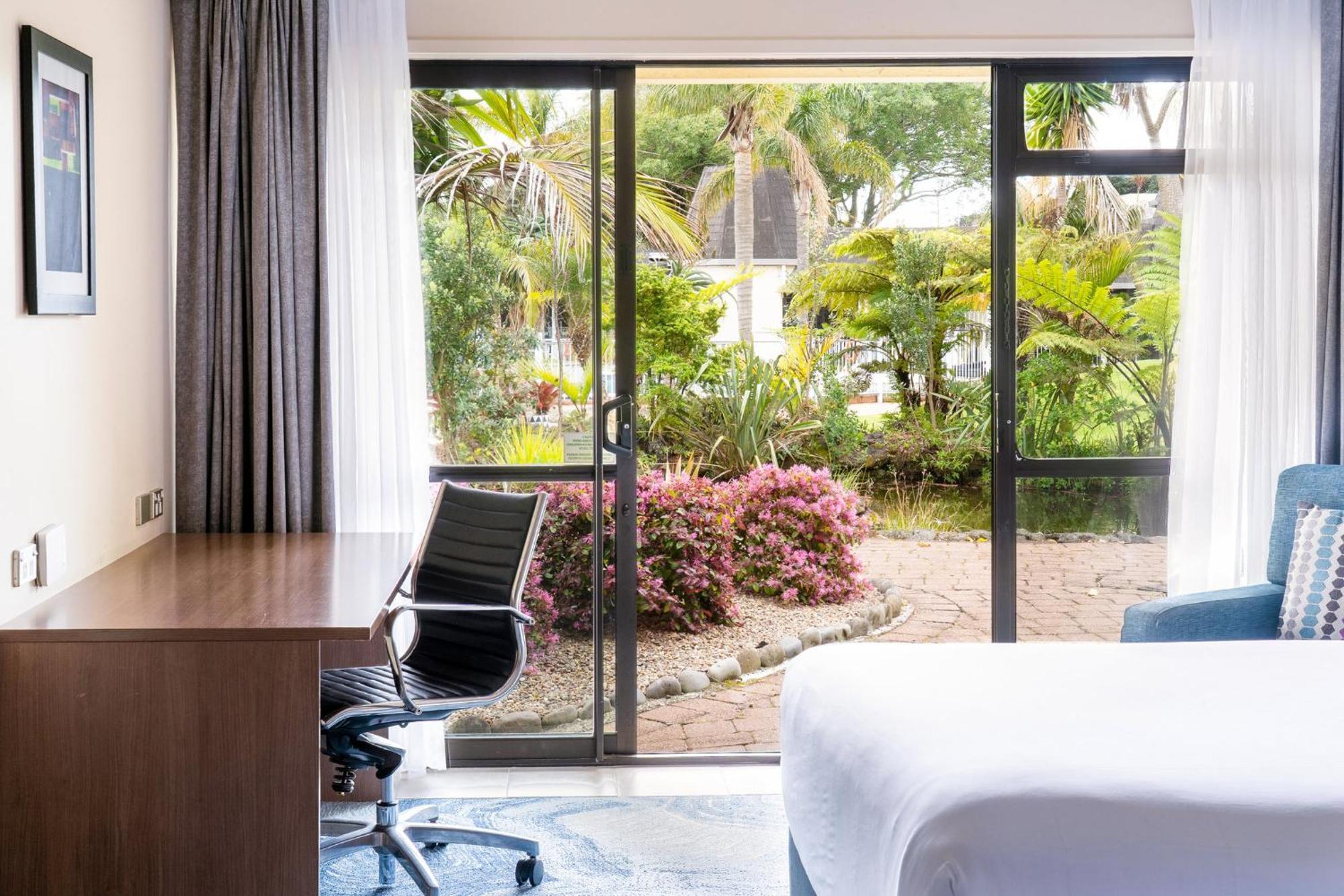 Standard King Room Garden View