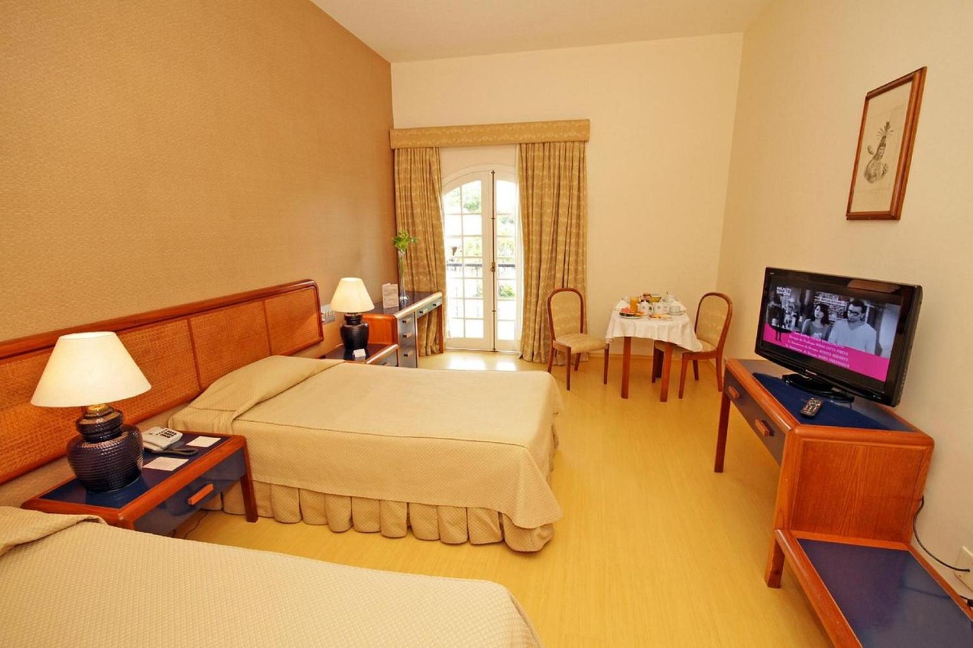 Quarto Duplo Standard