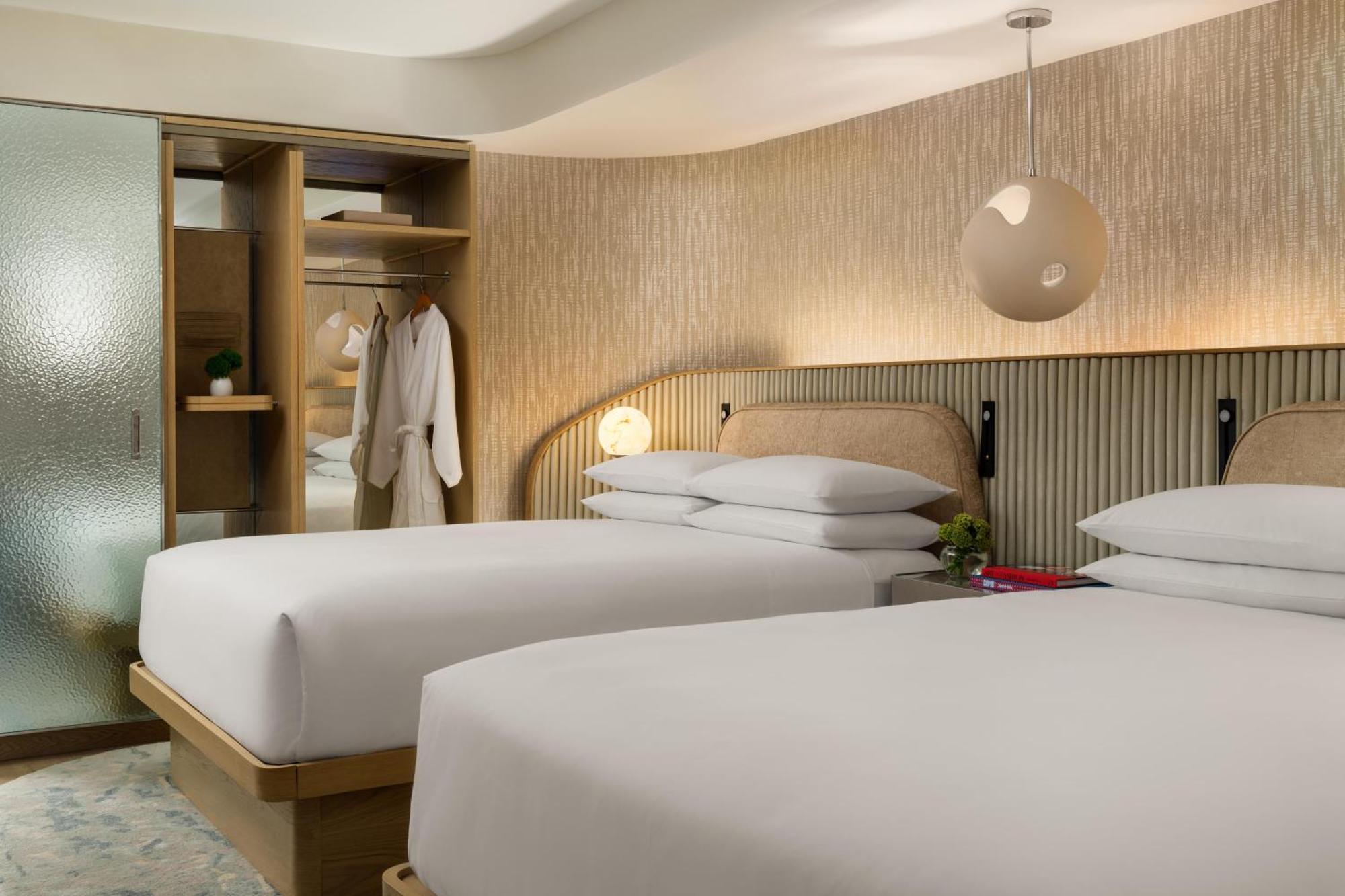 Queen Room Two Queen Beds