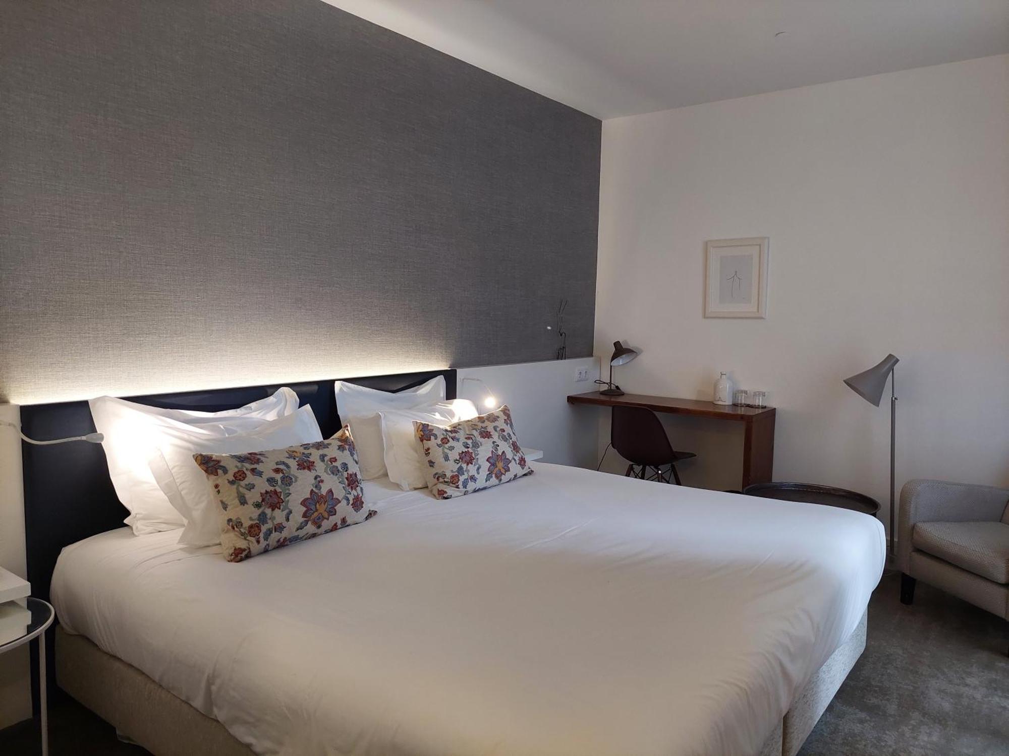 Double or Twin Room Interior View