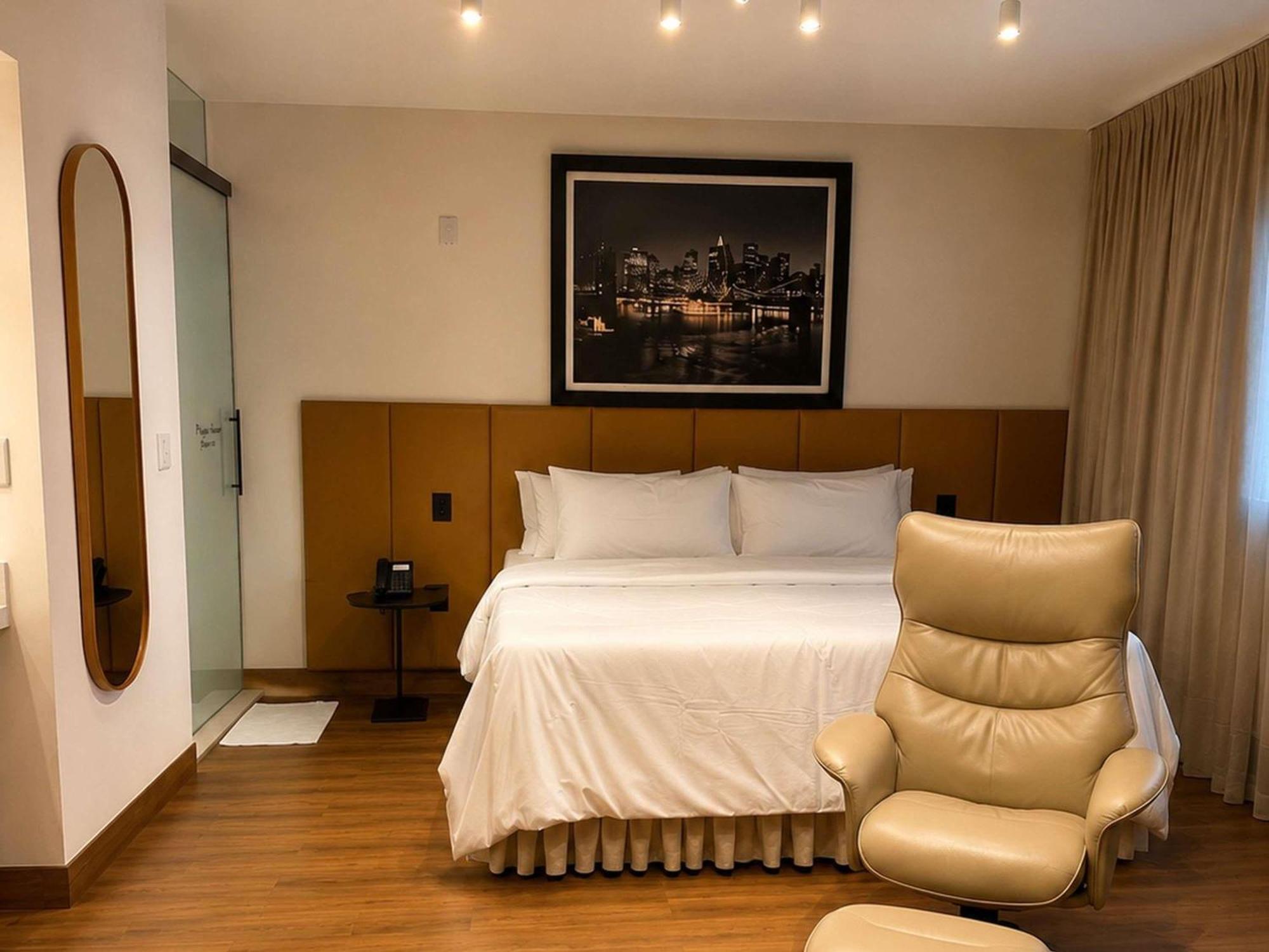 Superior Room One King bed Extra Bed