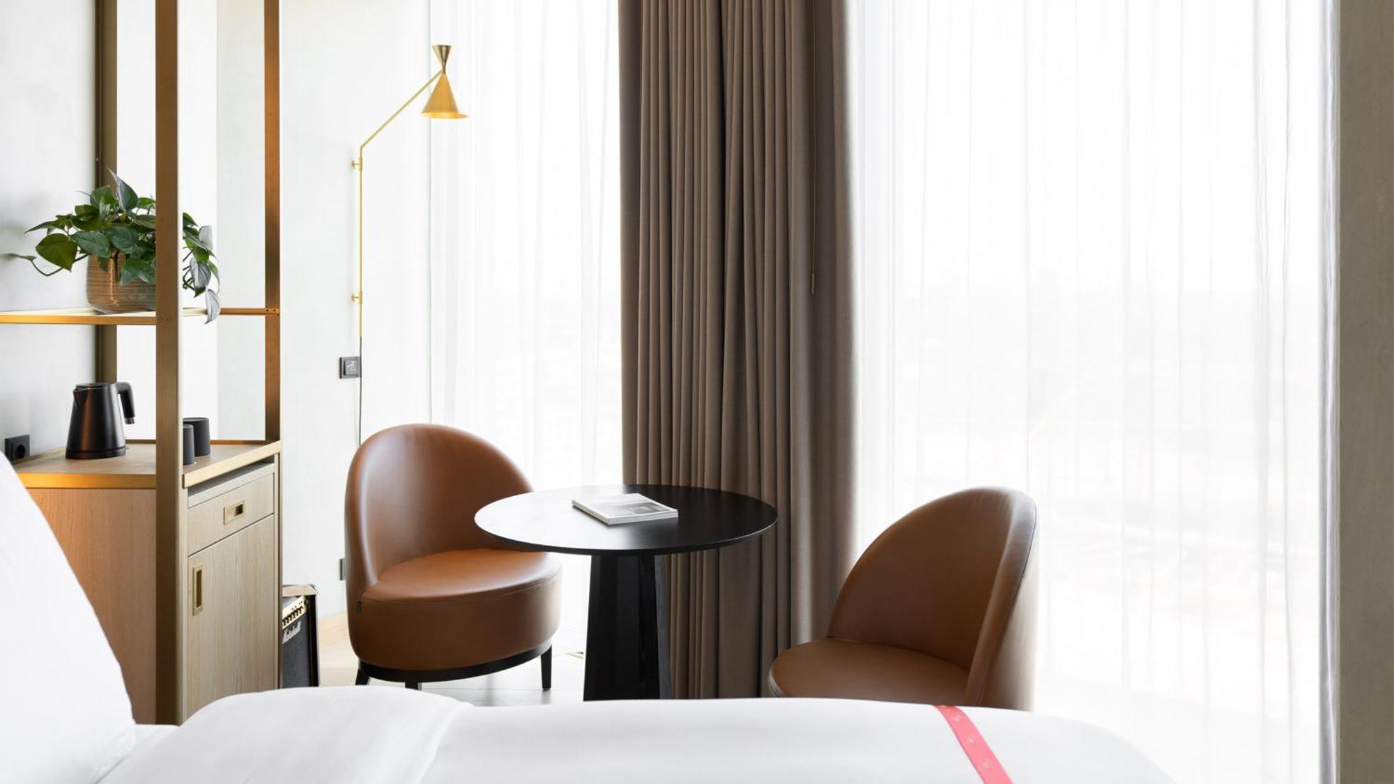 Wow Accessible Room