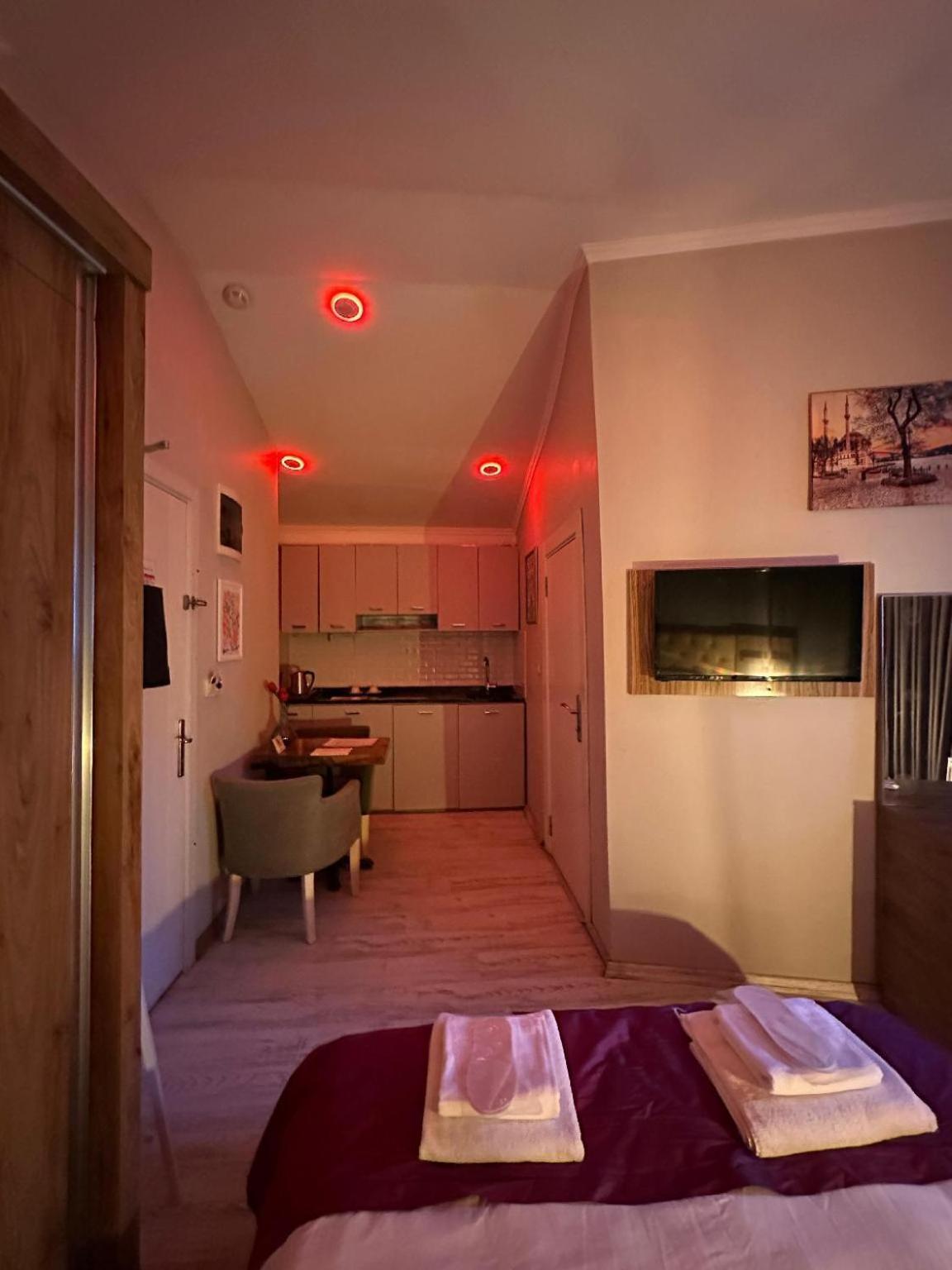 King Room Spa Bath