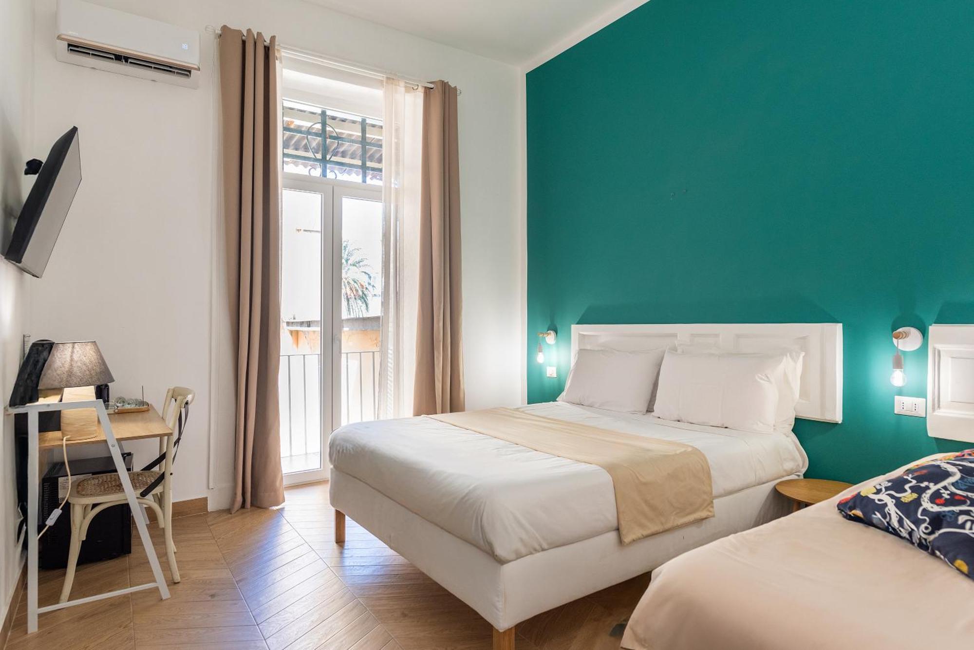 Triple Room Terrace