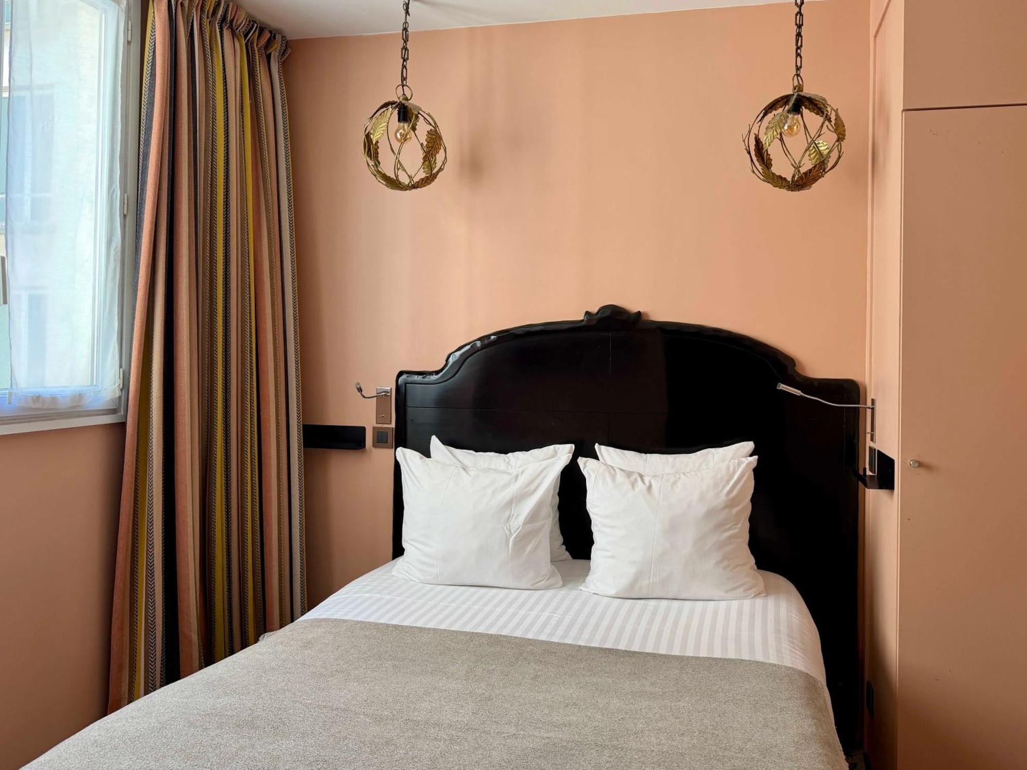 Small Classic Room Albert House
