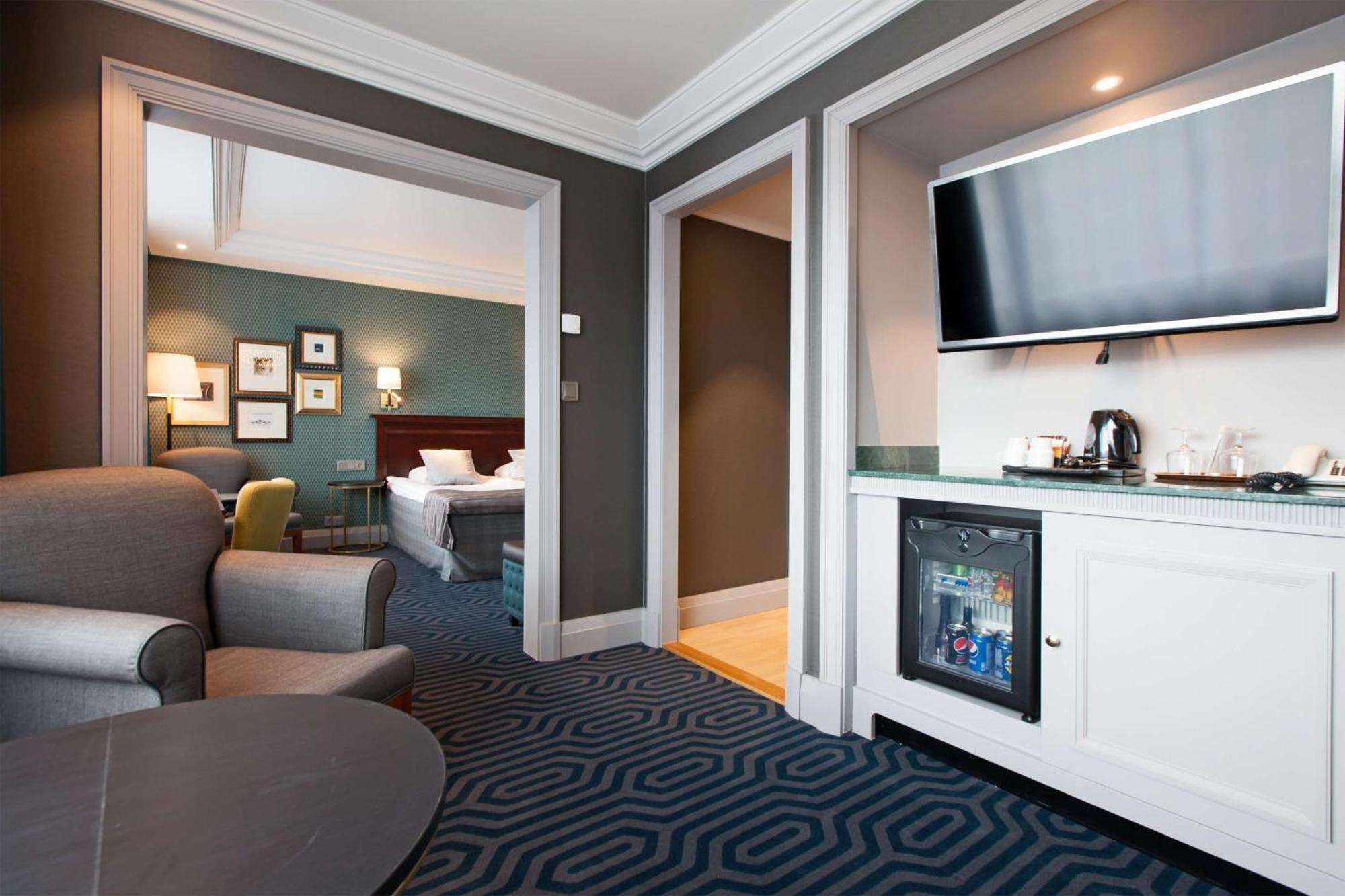 Superior King Room