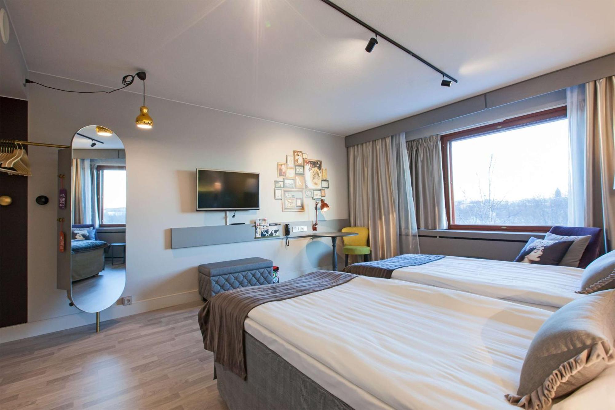King Room