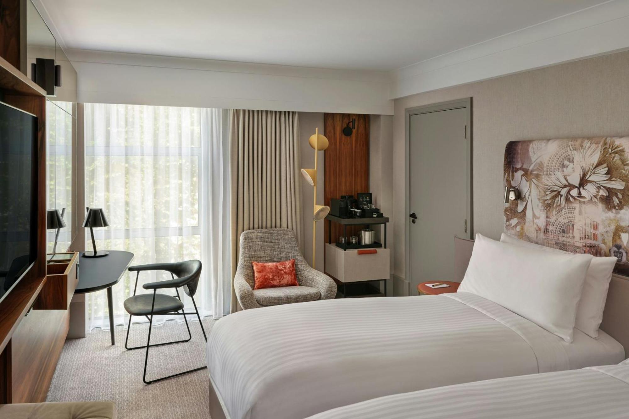 King Executive Room Lounge Access