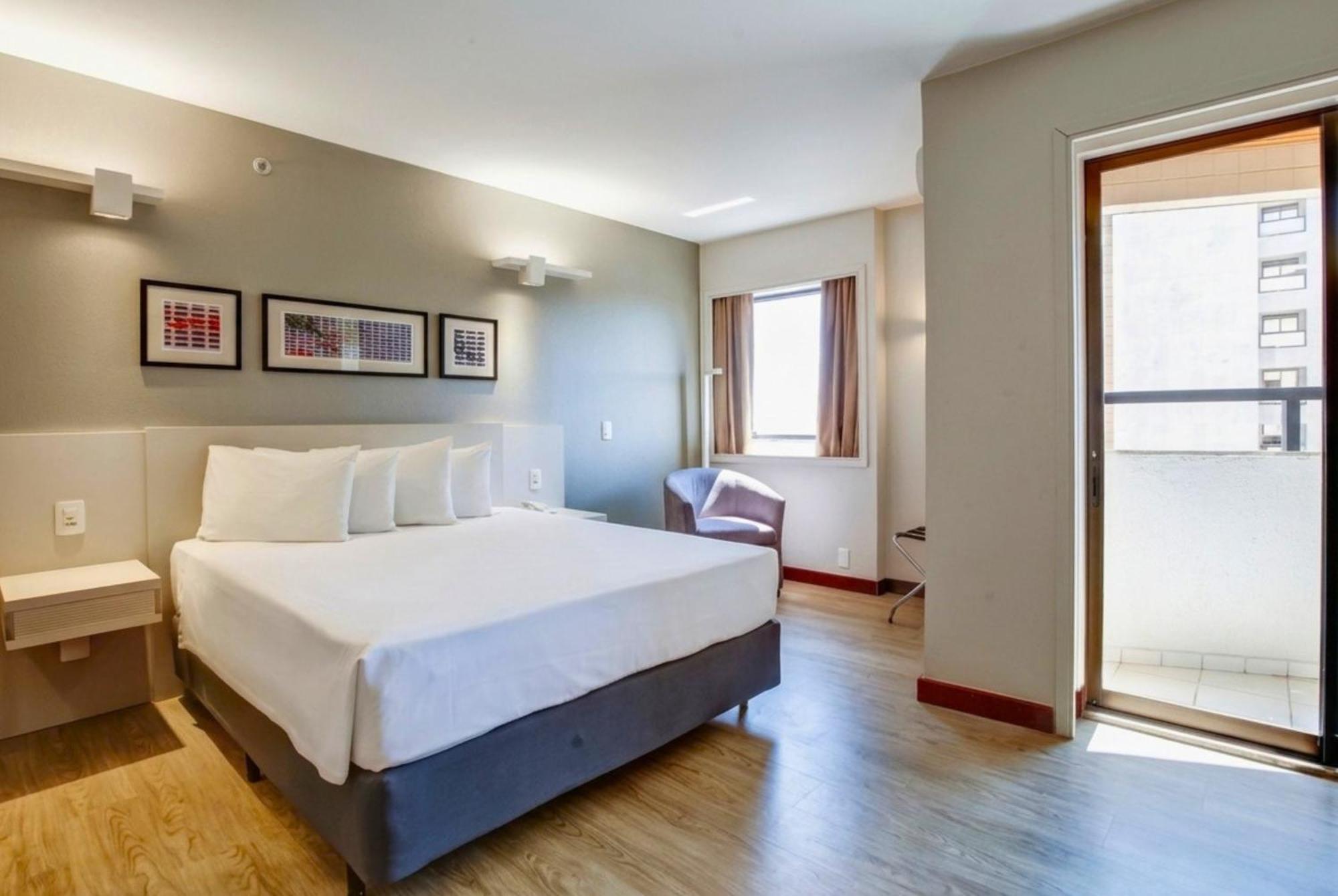Deluxe Suite Double