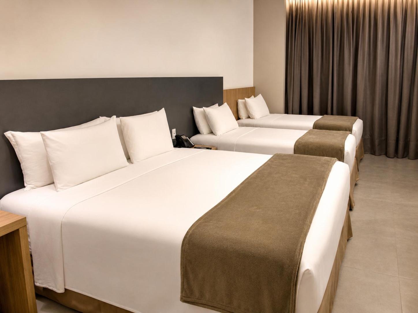 Deluxe Triple Room