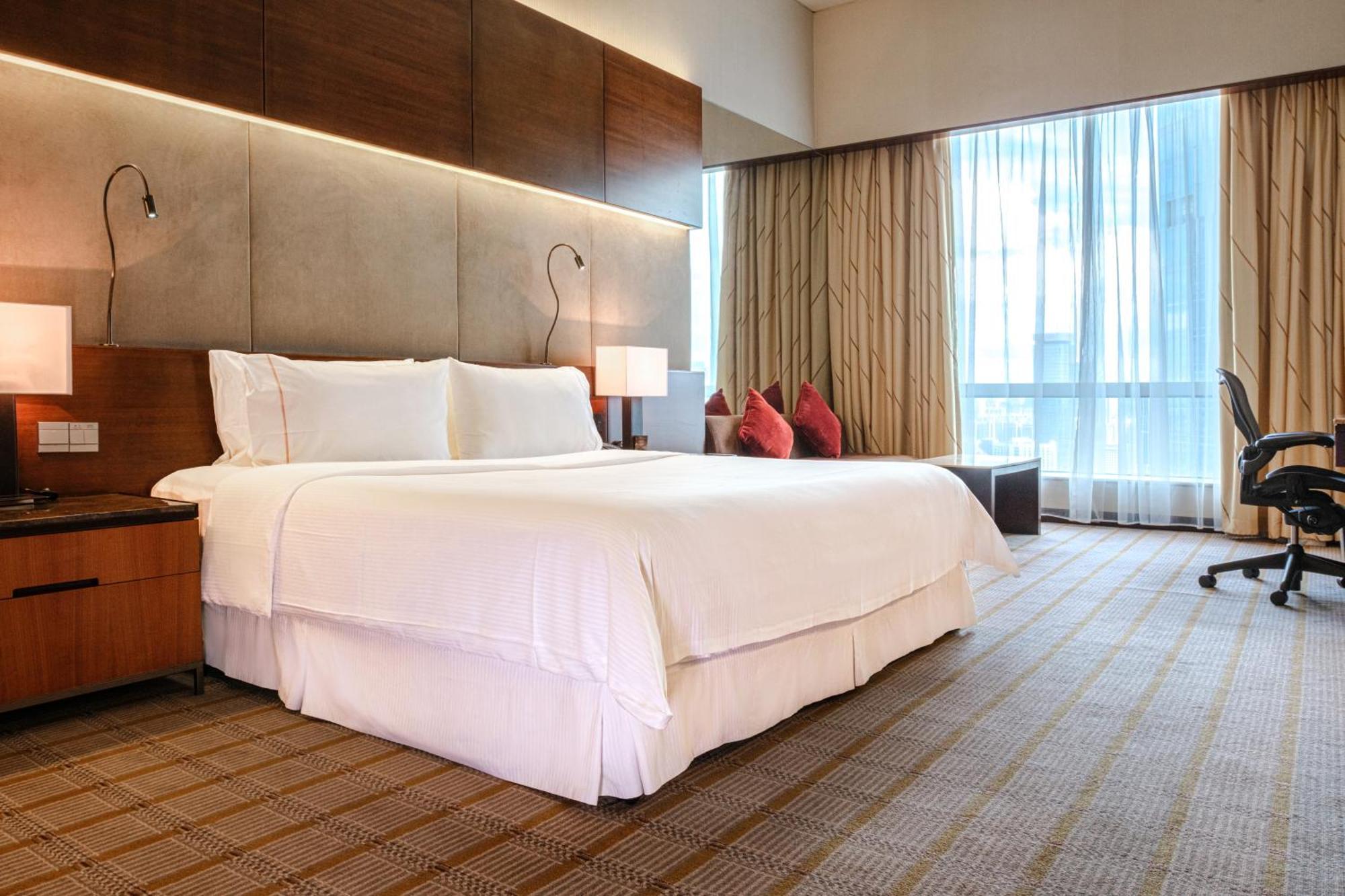 Executive Deluxe Zimmer mit Kingsize-Bett