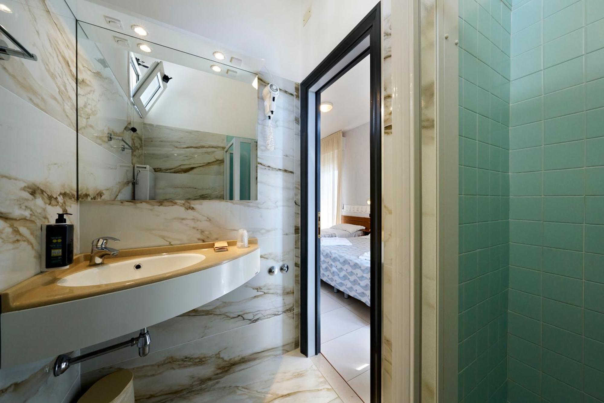 Double Room Balcony Beach Access