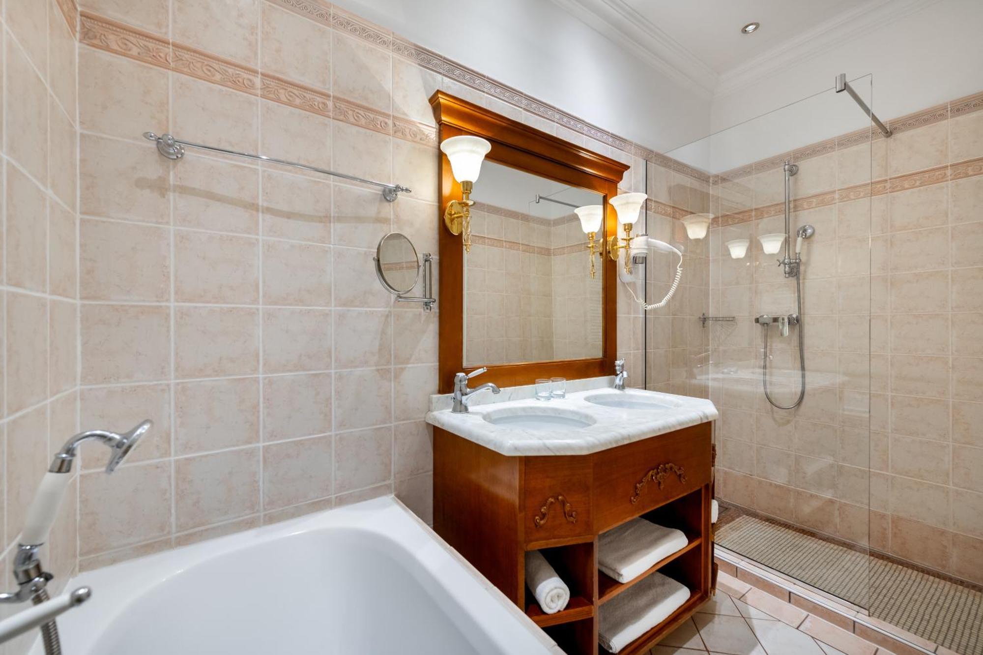 Waterfront Double Room Sea View