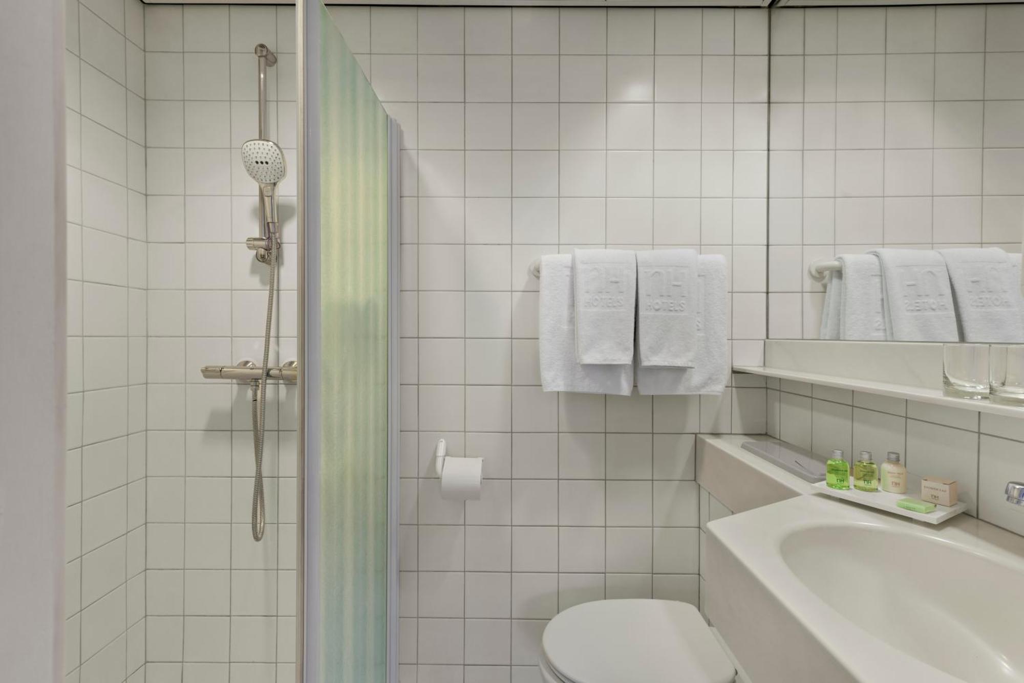 Small Standard Room