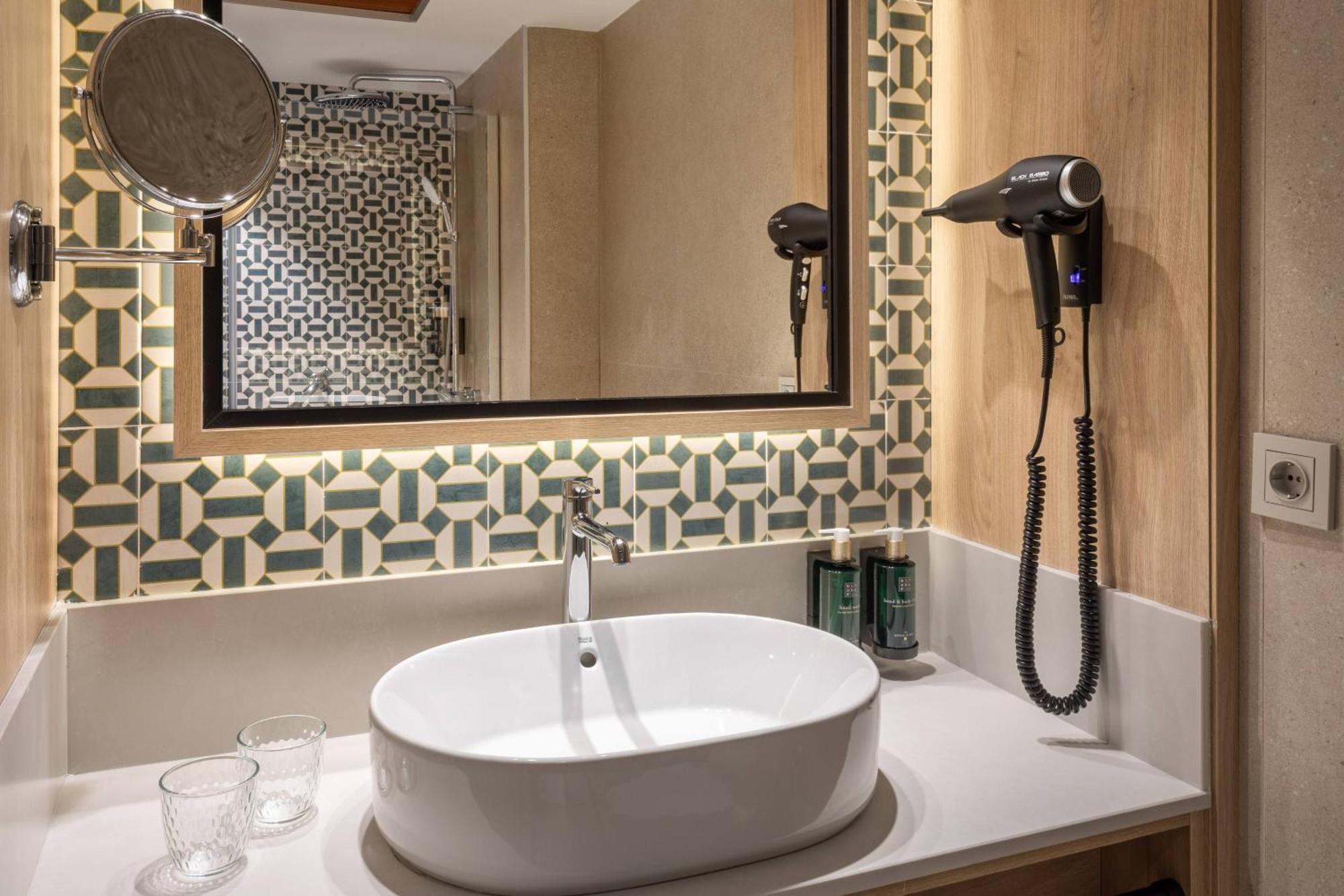 Classic Double Room Ground Floor